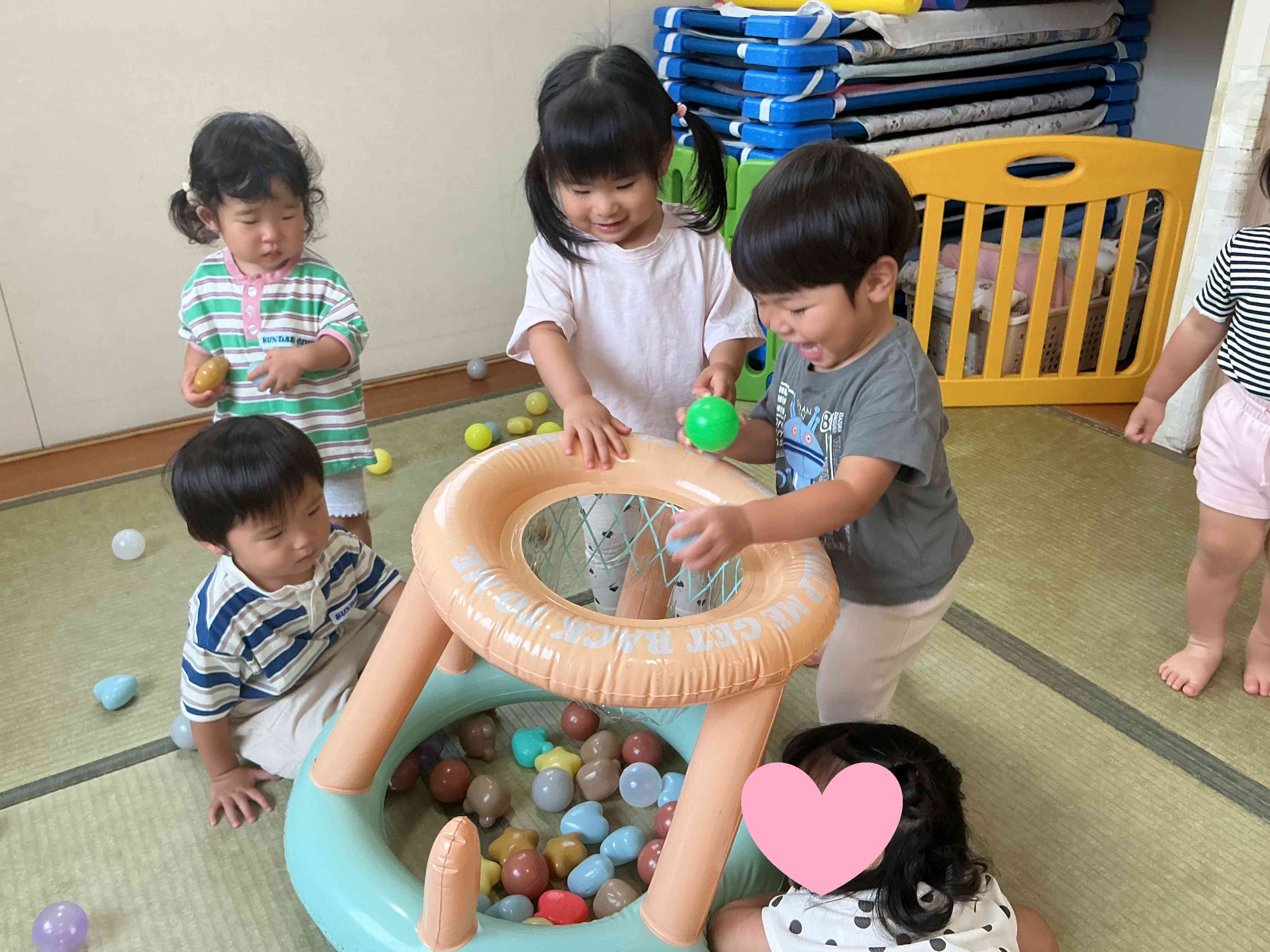 ニコニコがいっぱいのあひるぐみさん（1歳児）