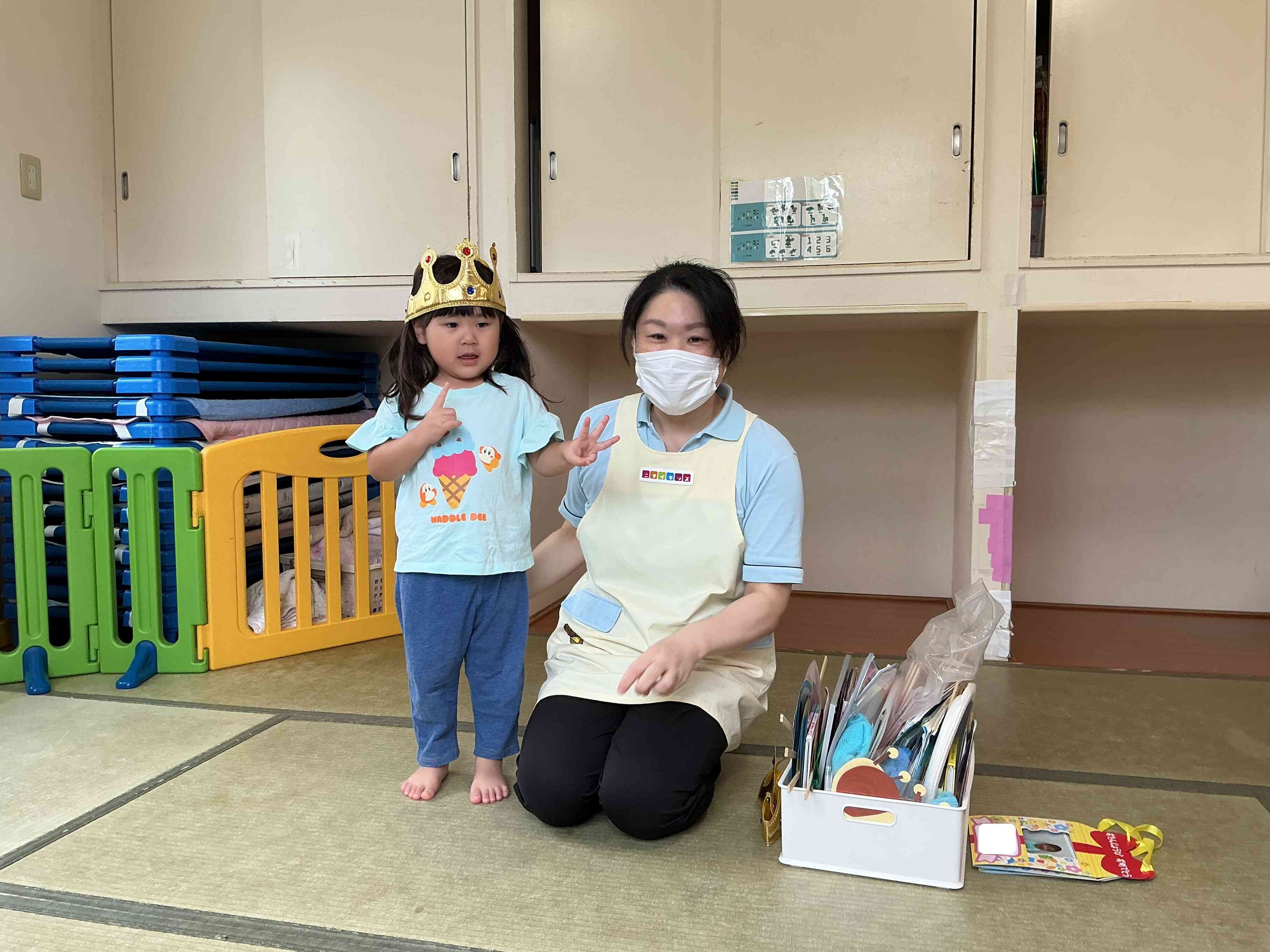 「何歳になりましたか?」の質問に、上手に指を一本ずつ出して教えてくれましたよ。