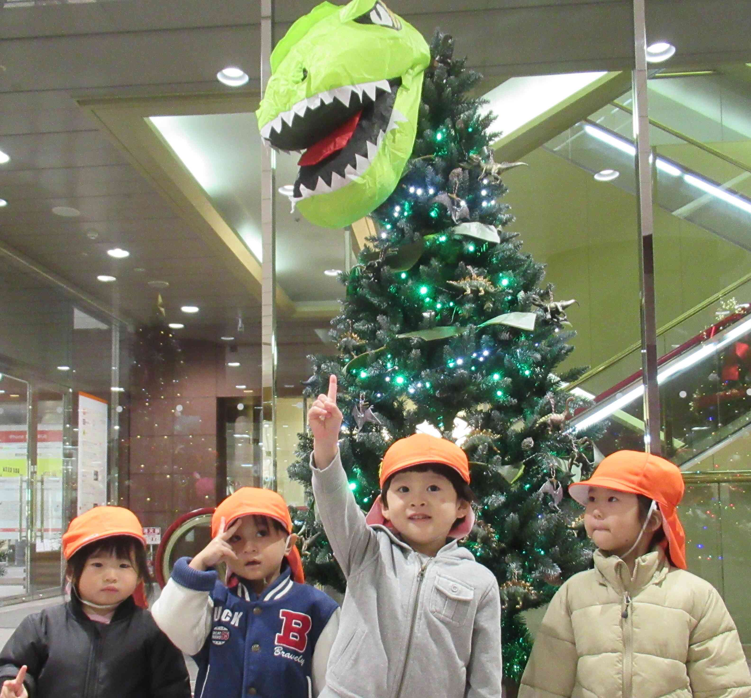 大好きな恐竜発見!