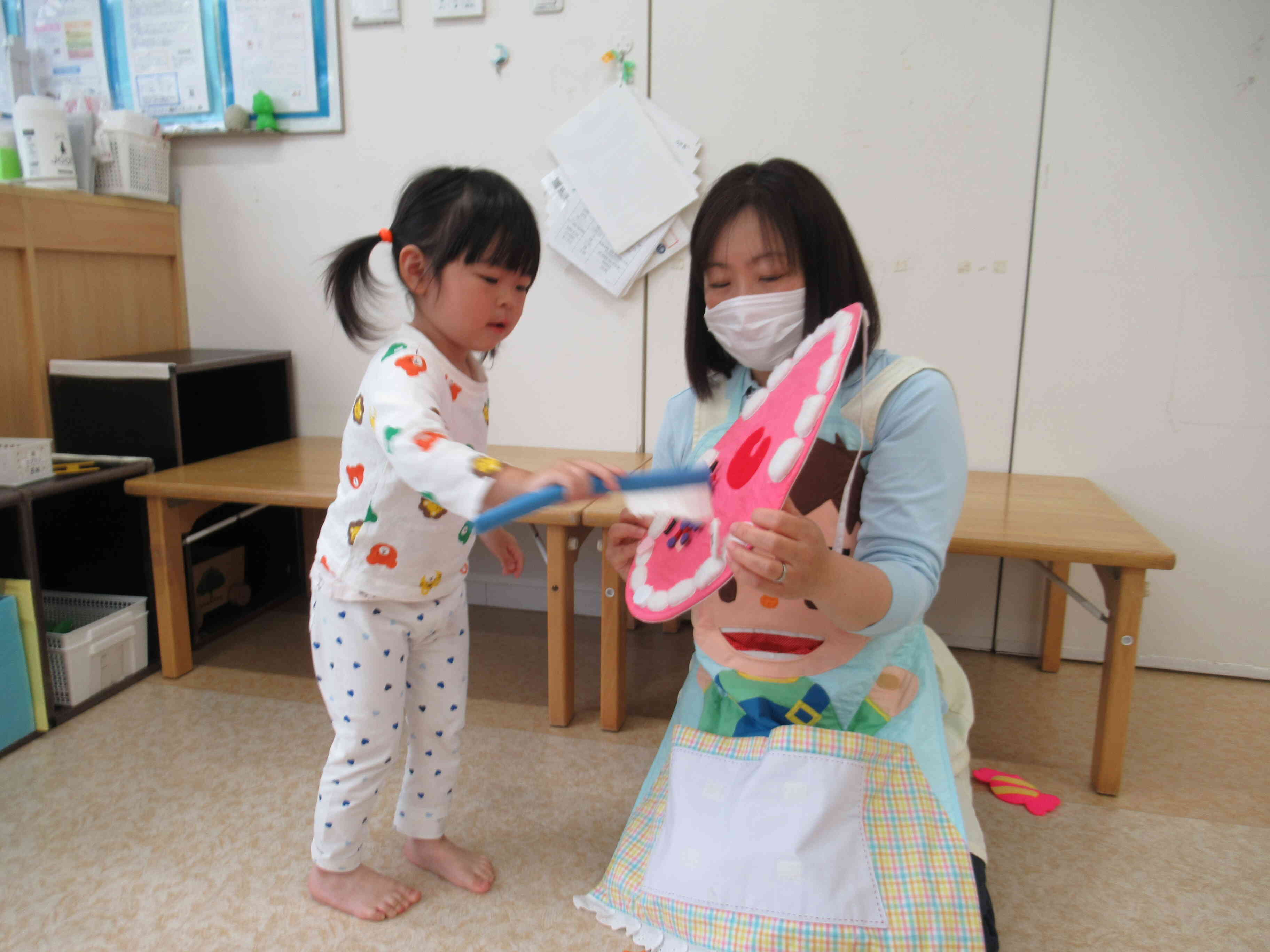 ゴシゴシ、シュッシュッ！