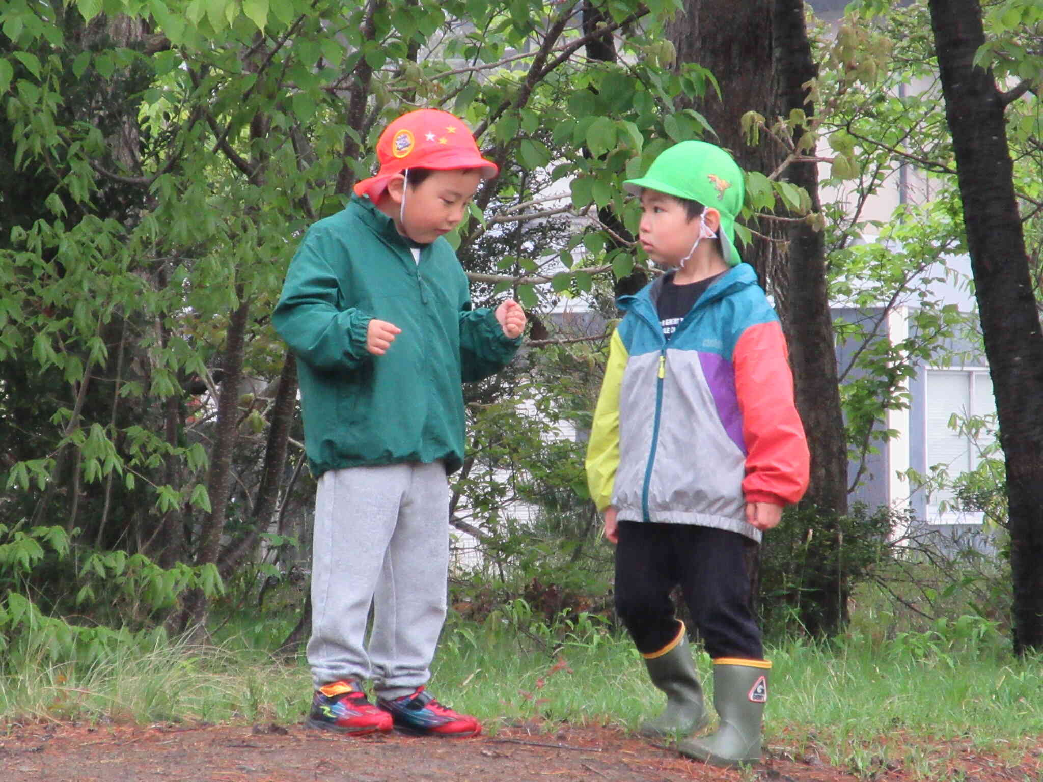 雨の日散歩を楽しんだよ～４、５歳児～