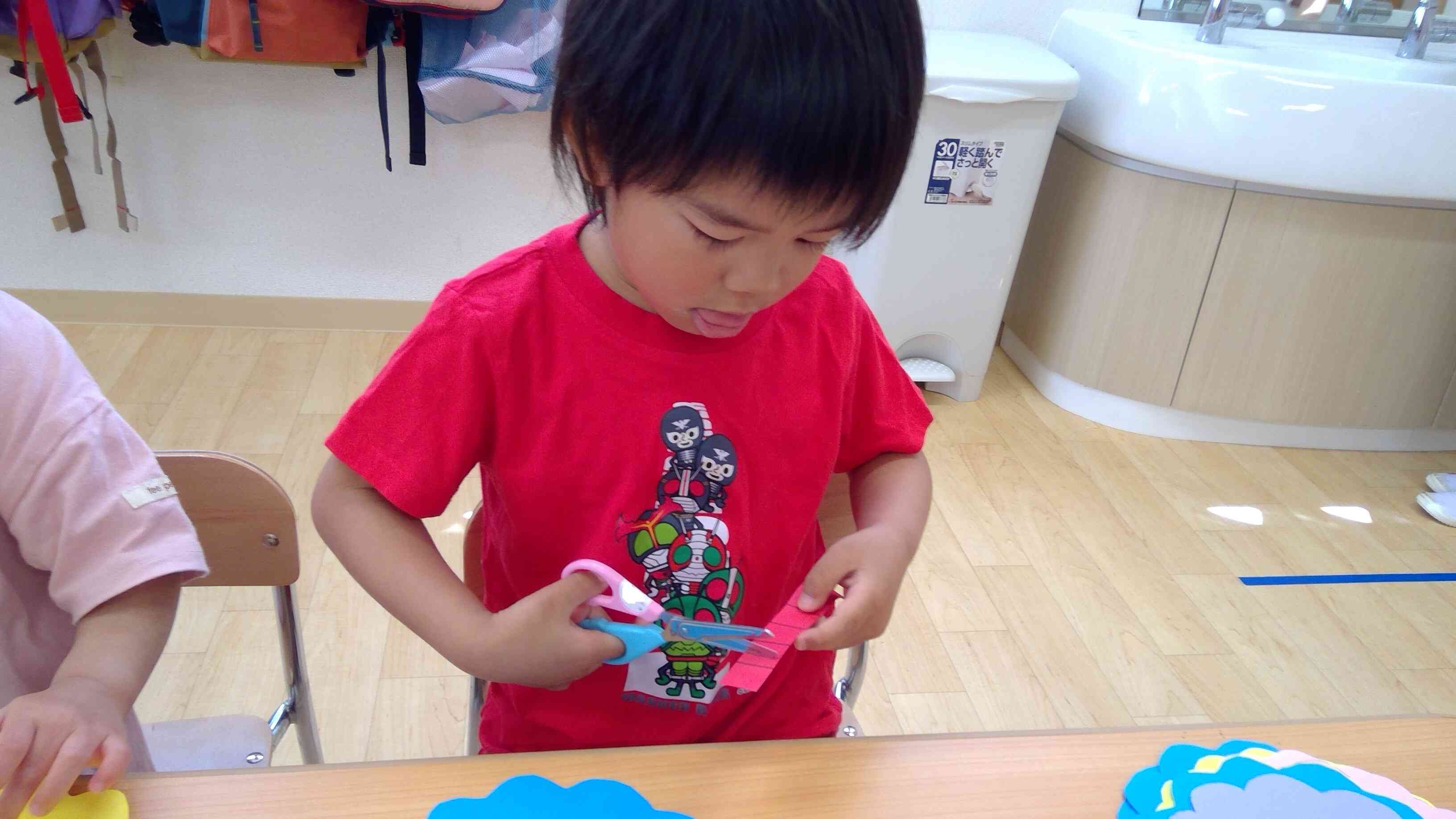 赤色が大好きで自分で選びました！