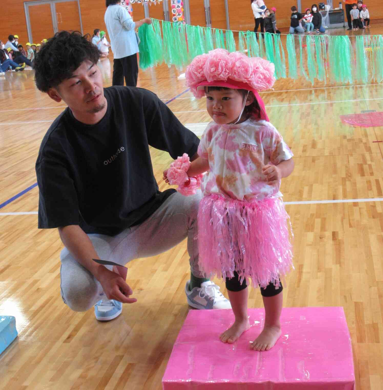 カメラ撮影緊張しちゃったかな?とっても可愛いよ。