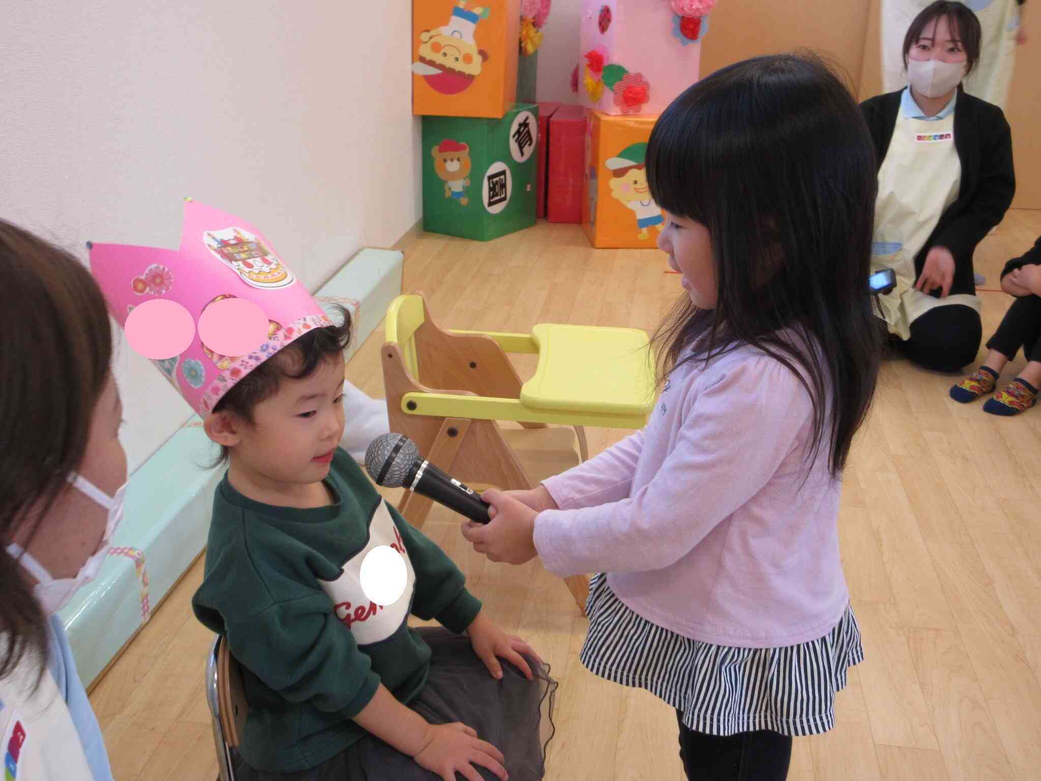 お友達からインタビュー