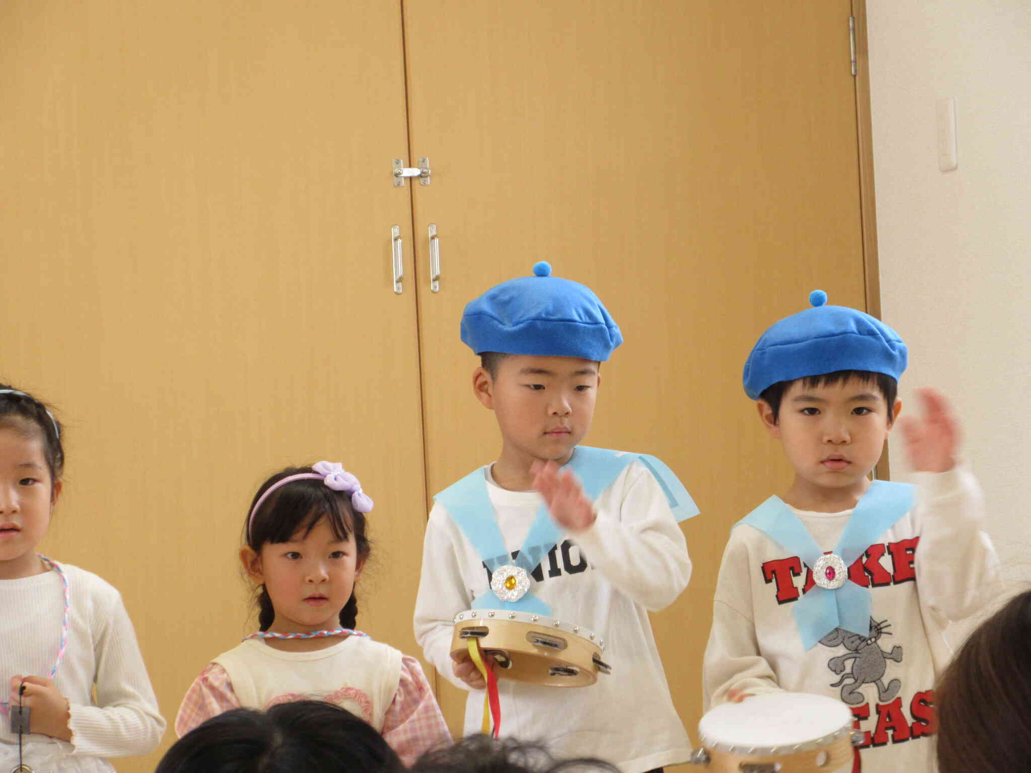 真剣な表情素敵ですね。