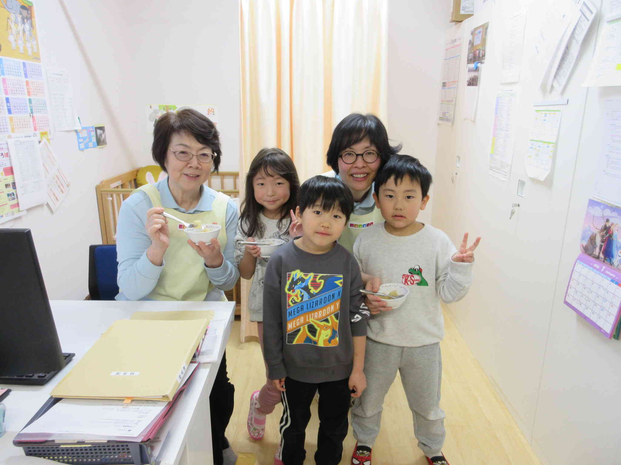 先生たちにもおすそ分けしました