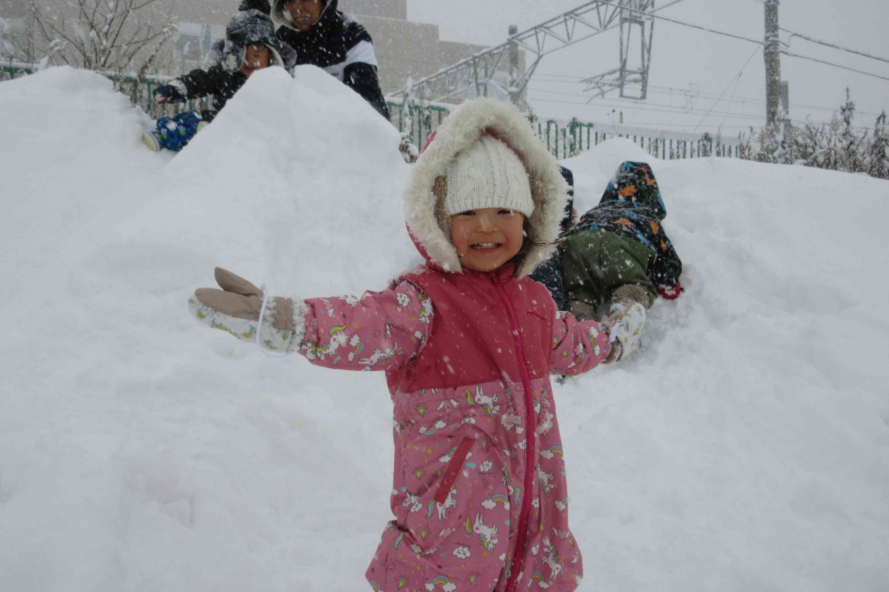 雪遊び、楽しい♪