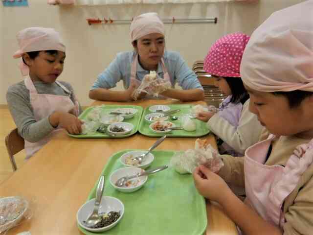 いざおにぎりを試食♪