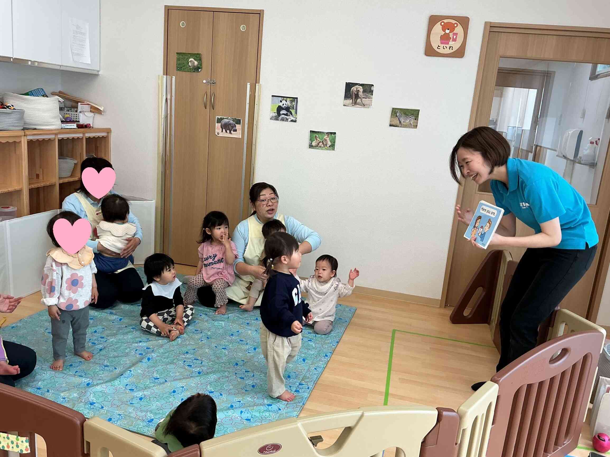 英語レッスン（ひよこ組0歳児・あひる組1歳児・うさぎ組2歳児）