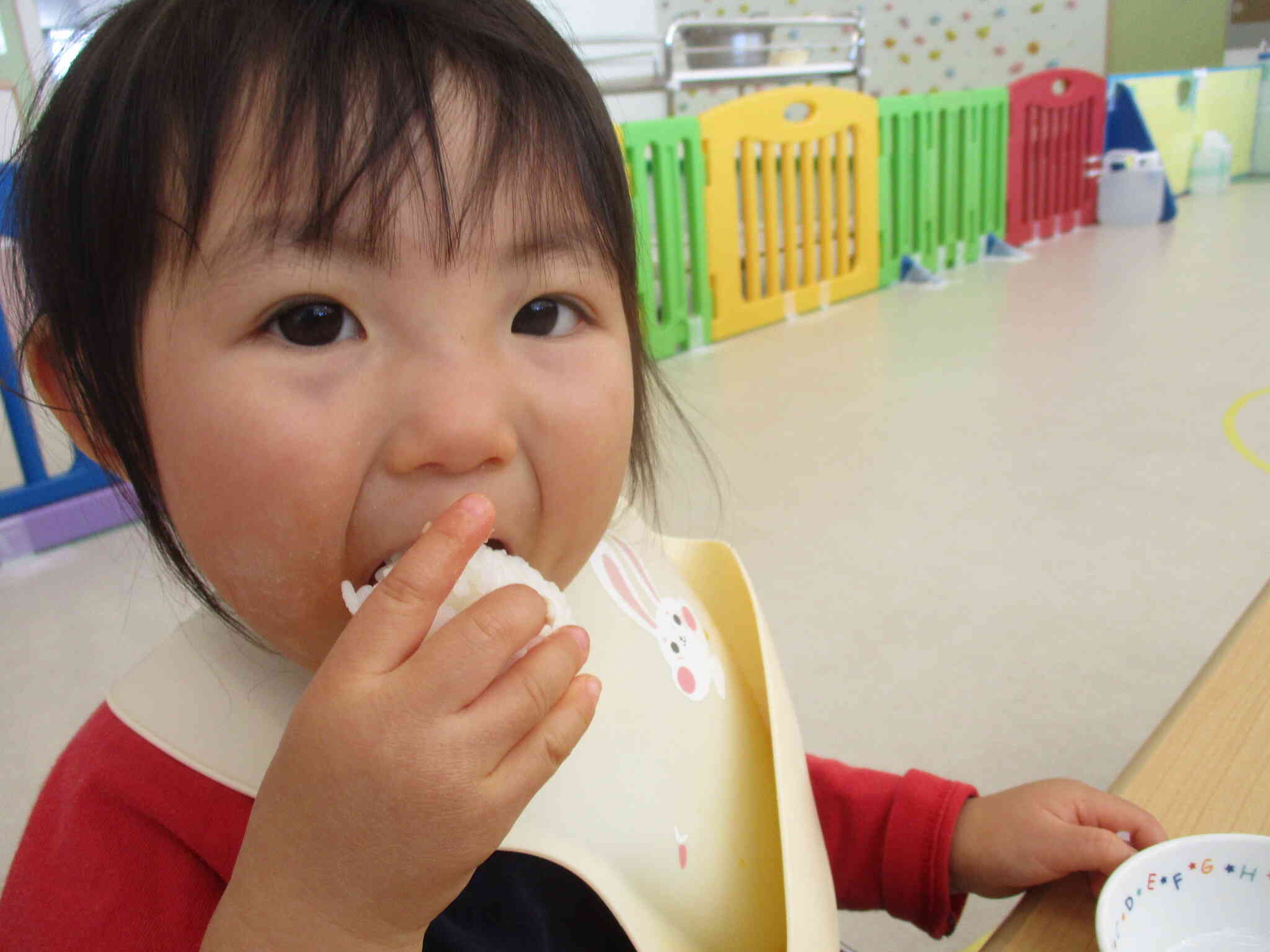 バケツ稲で育てた新米おにぎりもいただきました