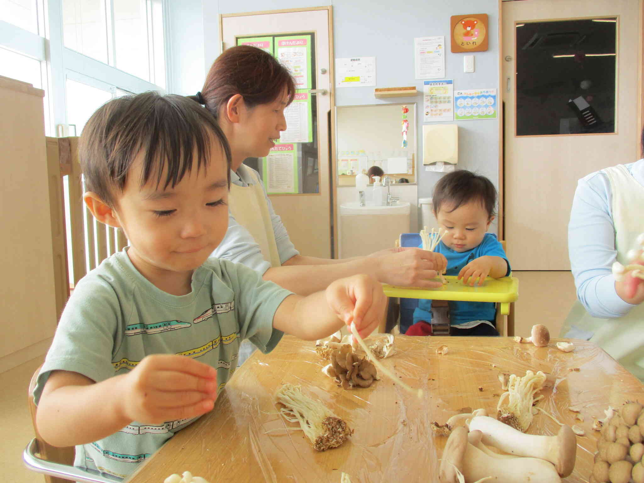 テーマは「きのこ割き」でした！