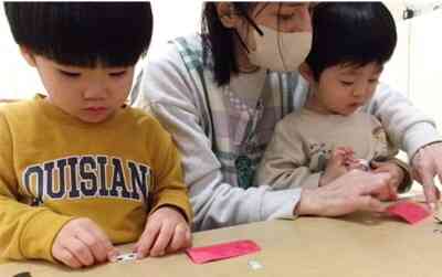 製作①（獅子舞と馬のだるま）