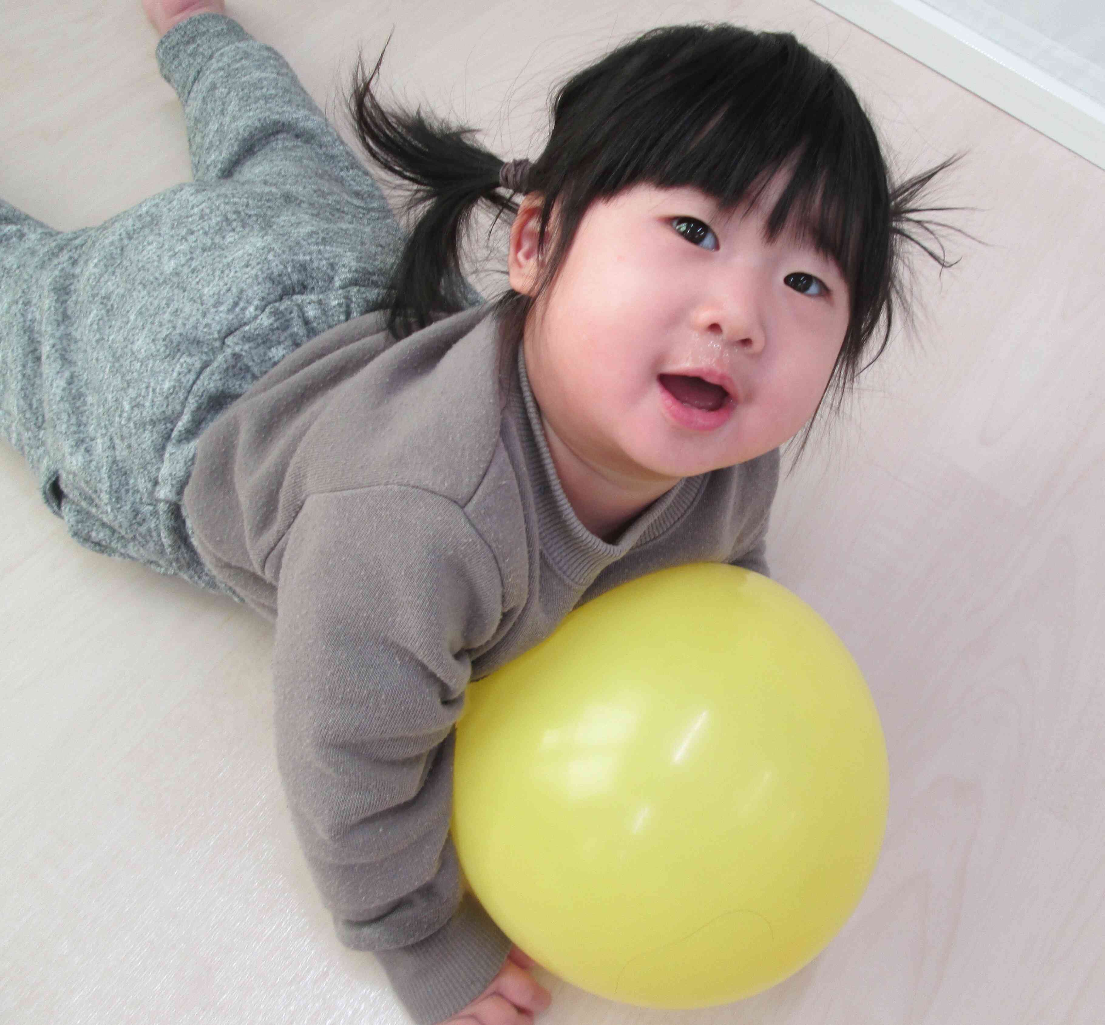室内遊びものびのび体を動かすことができます！