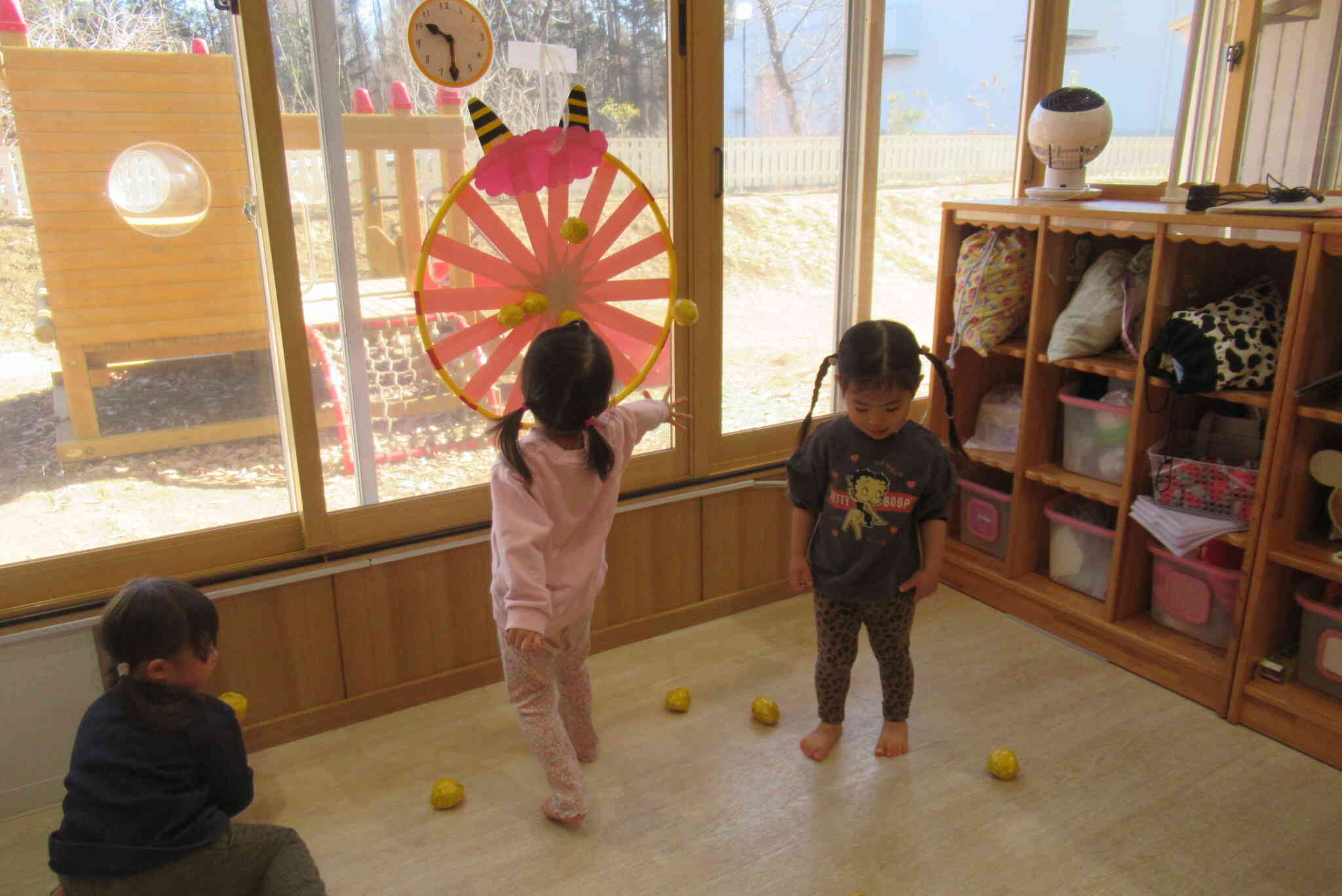 鬼は～そと、福は～うち