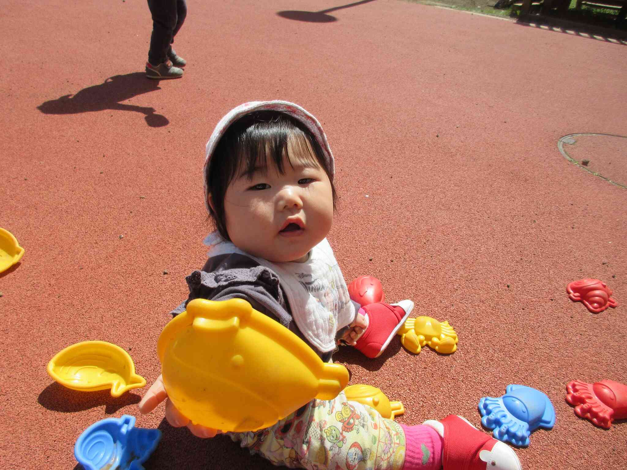 外で遊ぶの気持ちいいね！