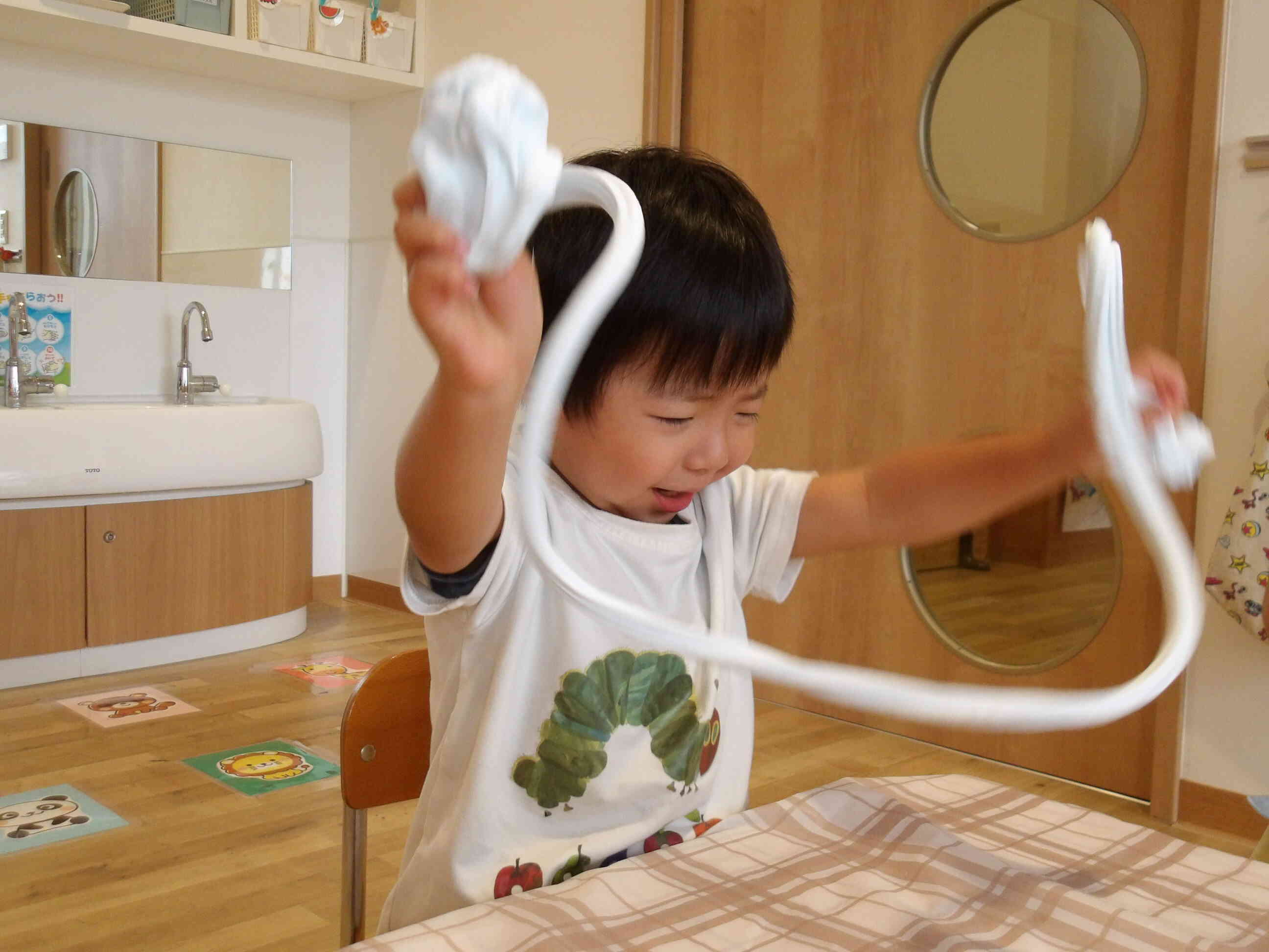 のびーるねんど！！