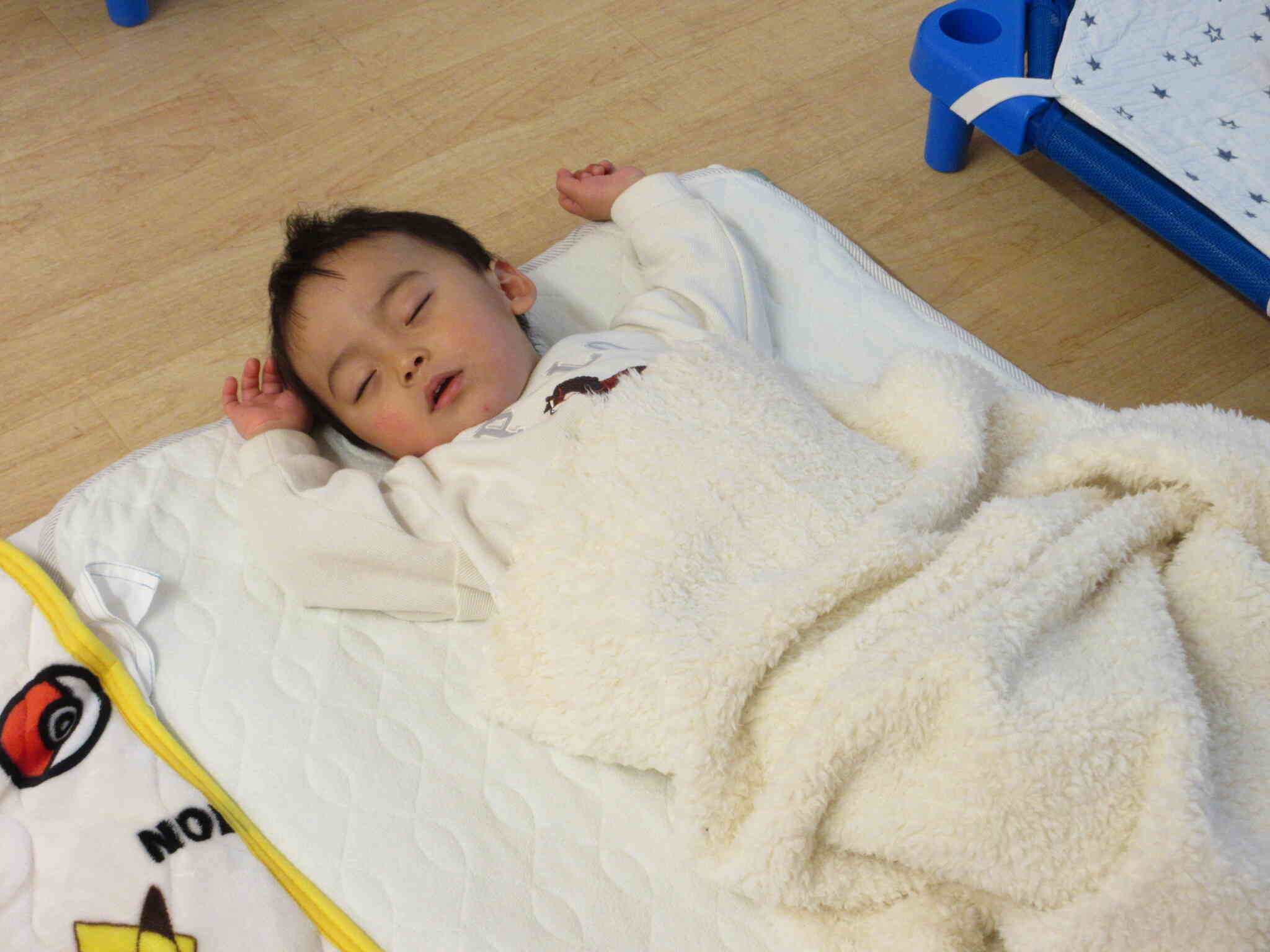 たくさん遊んだあとはおやすみなさい♡