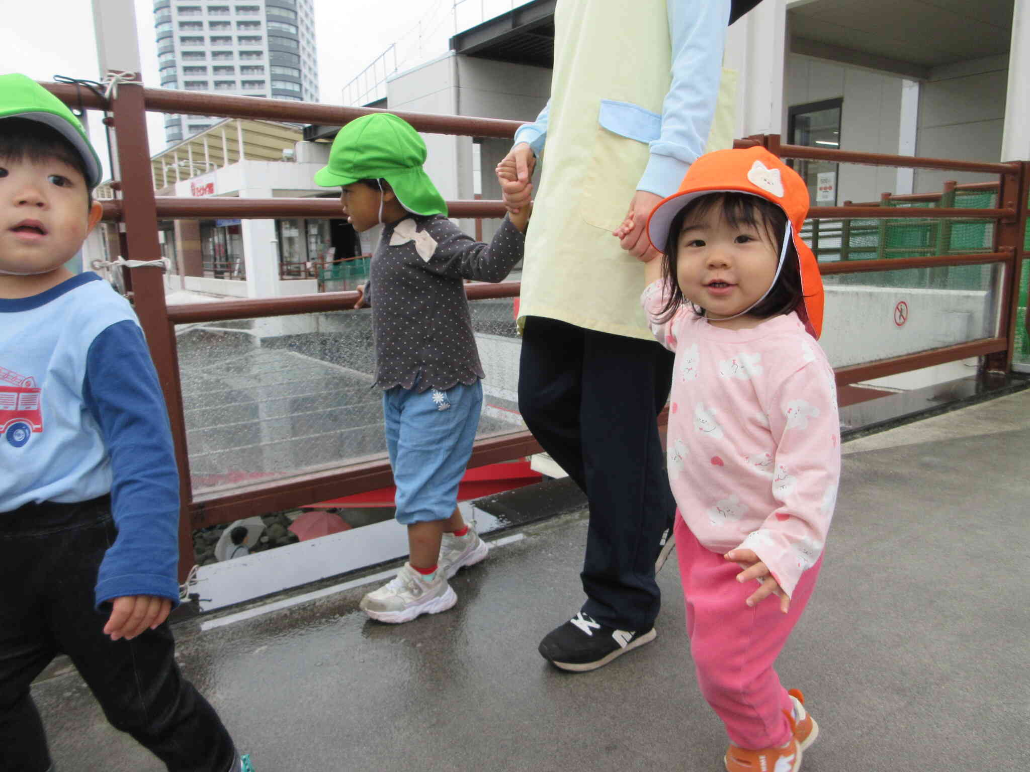 雨の日のお散歩♪