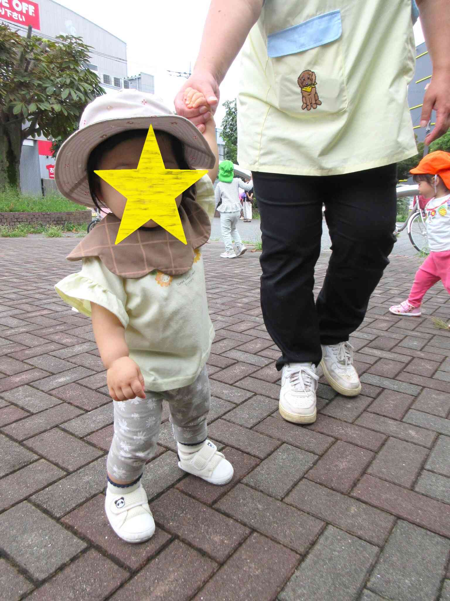 くつをはいてあんよの練習☆