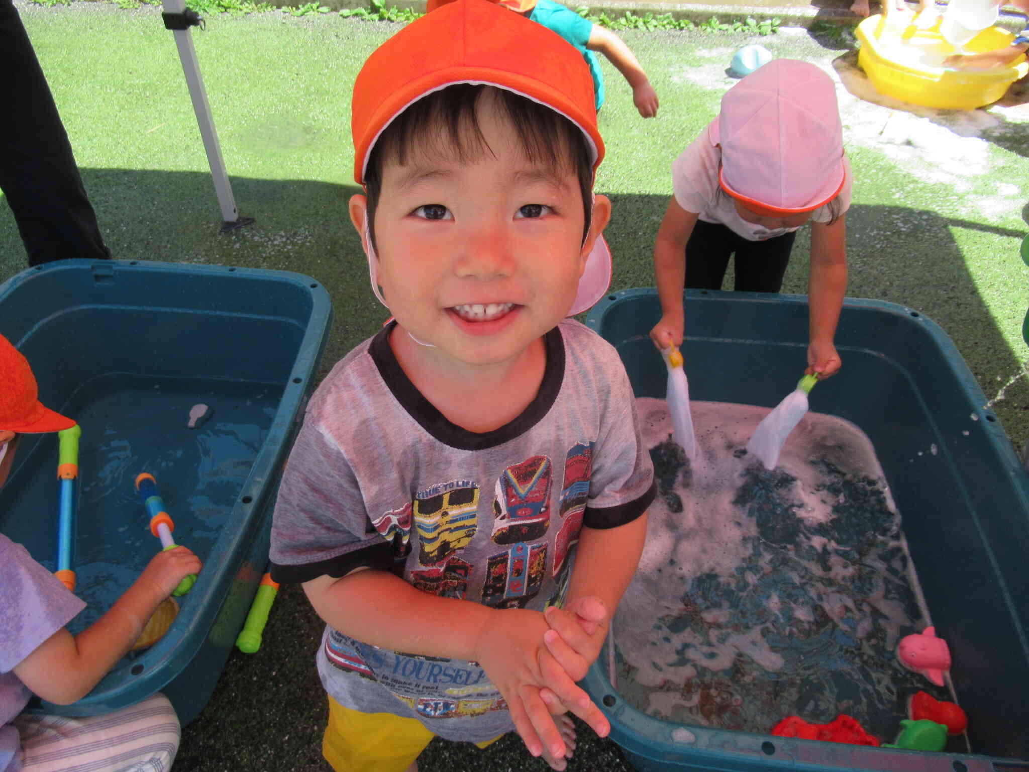 みんな大好き水遊び！ぺんぎん1組（２歳児）