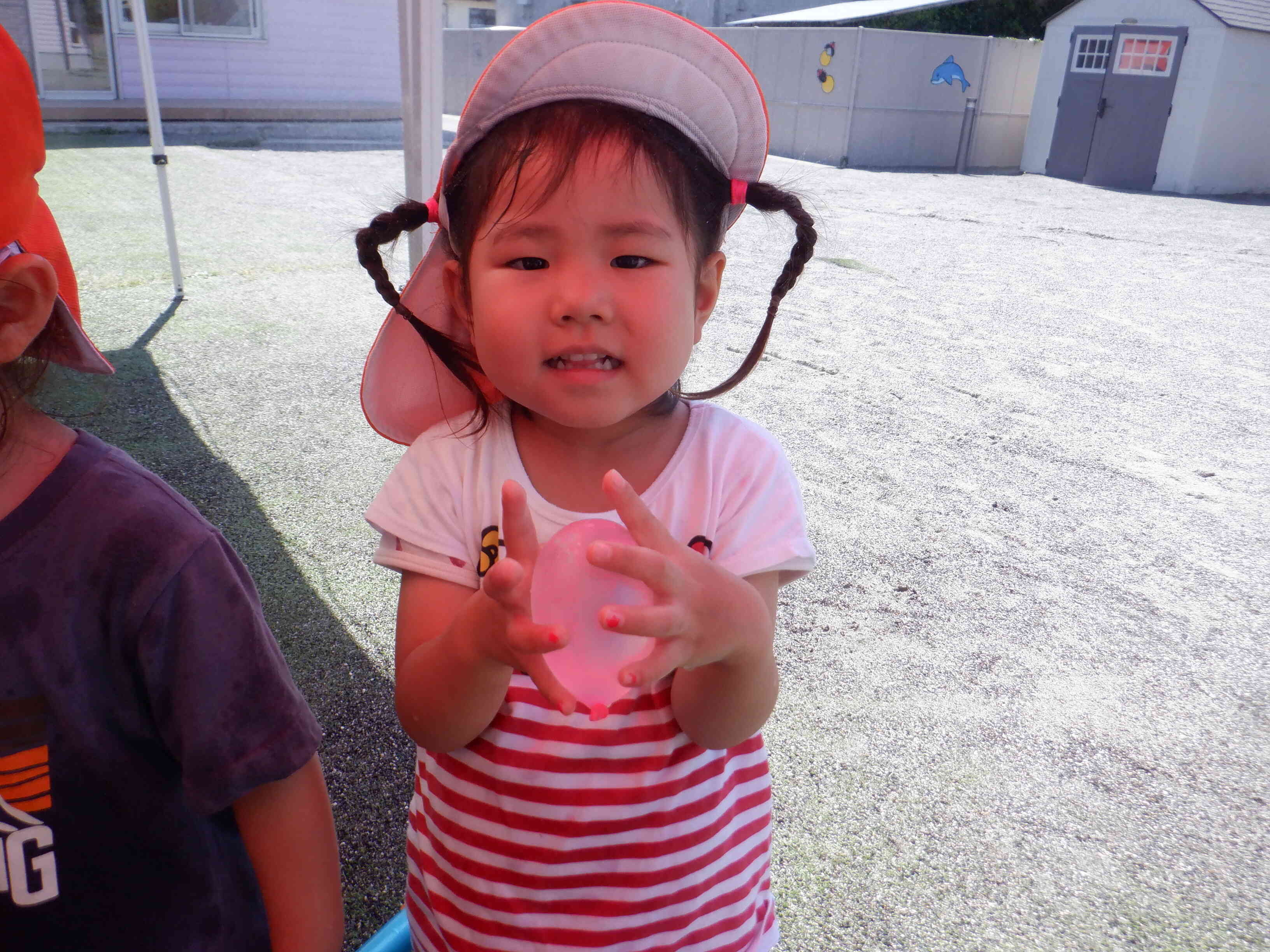大好きなピンク色の水風船！