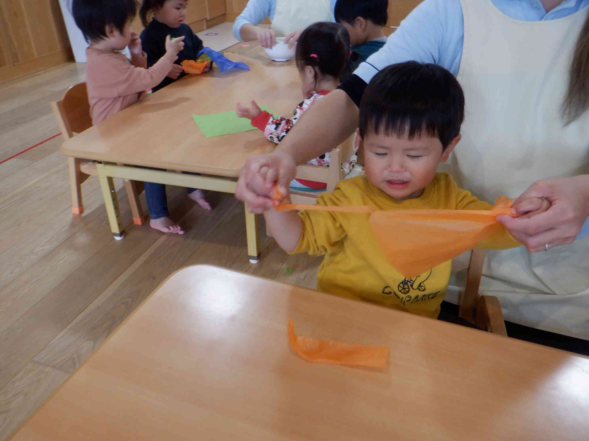 心を込めて...あひる２組（１歳児）