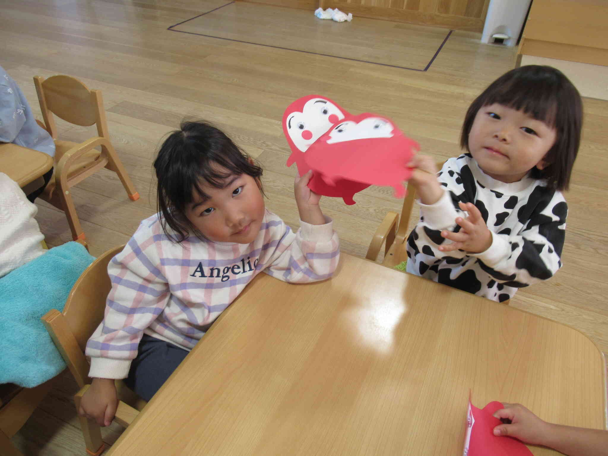 シール上手に貼れたよ。