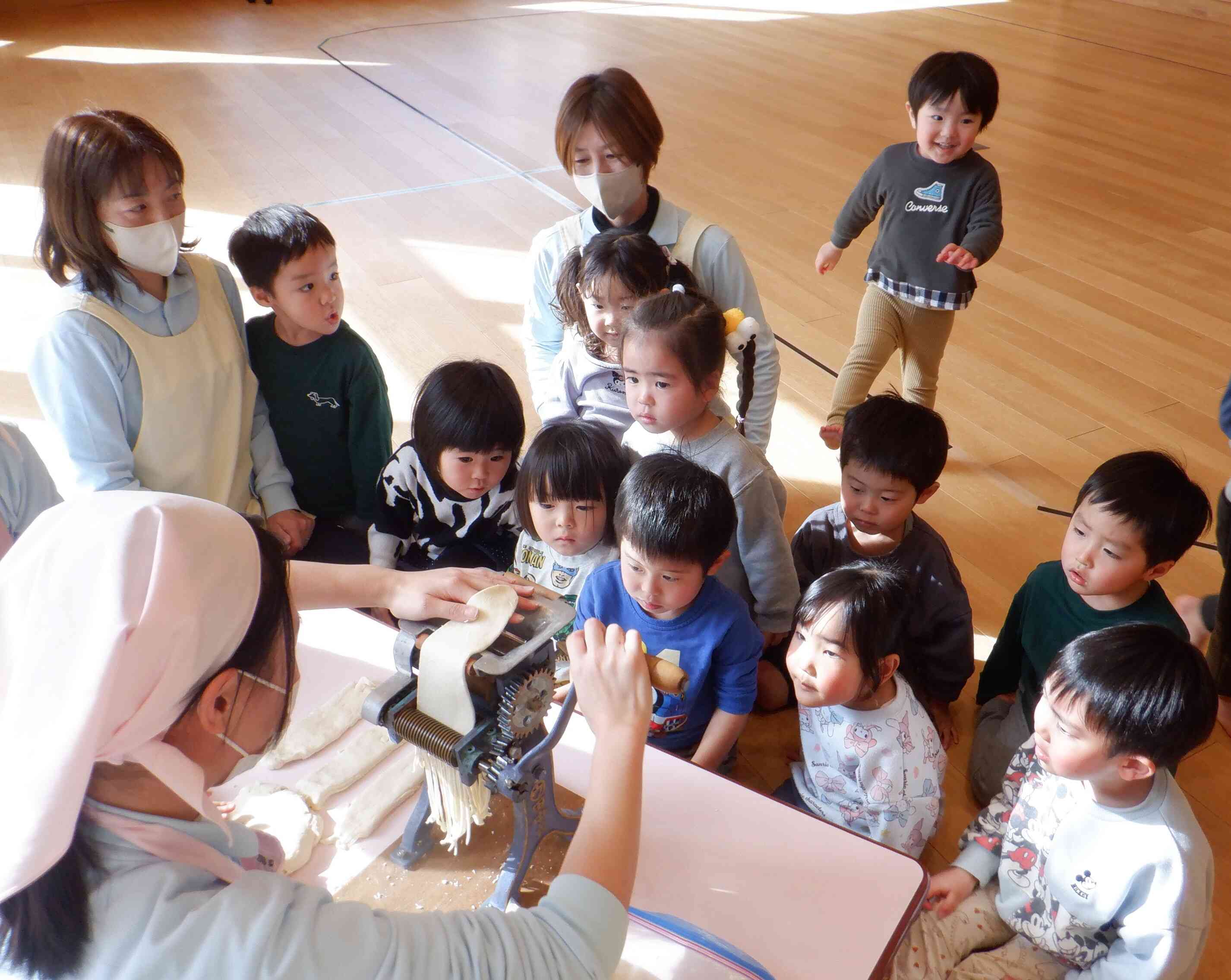 食育　うどん作り