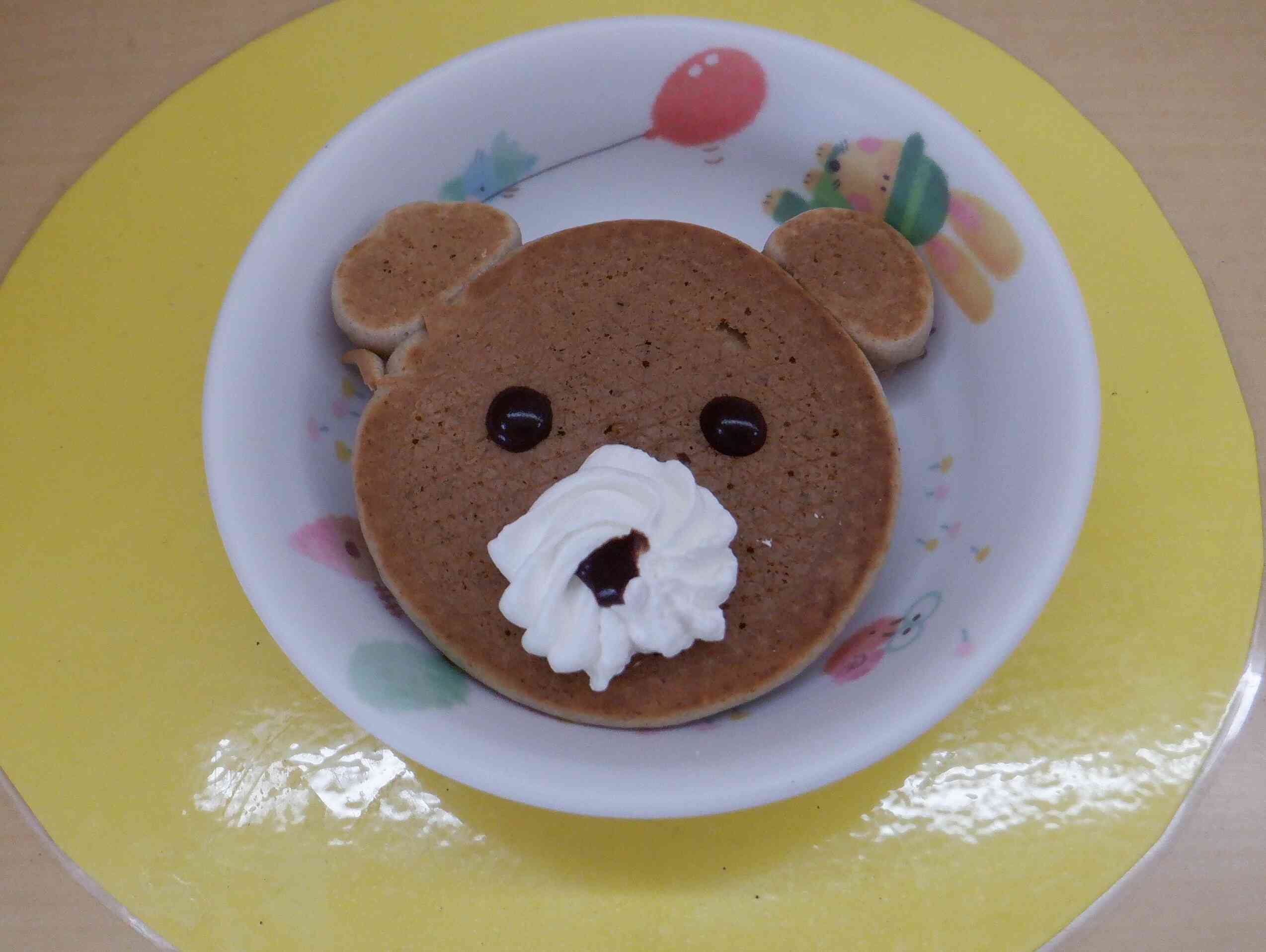 誕生会　くまパン