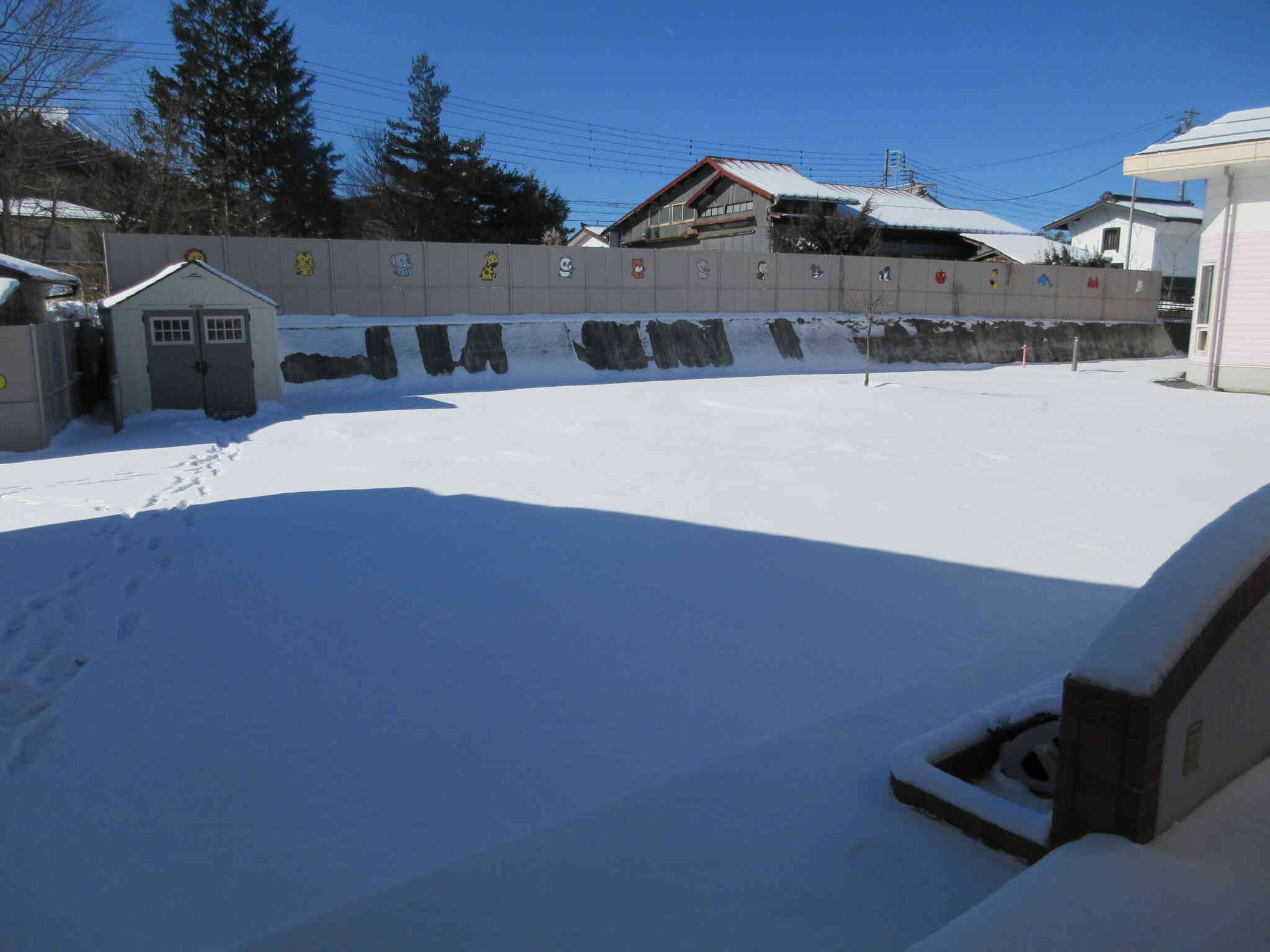 雪遊び！あひる1組　１歳児