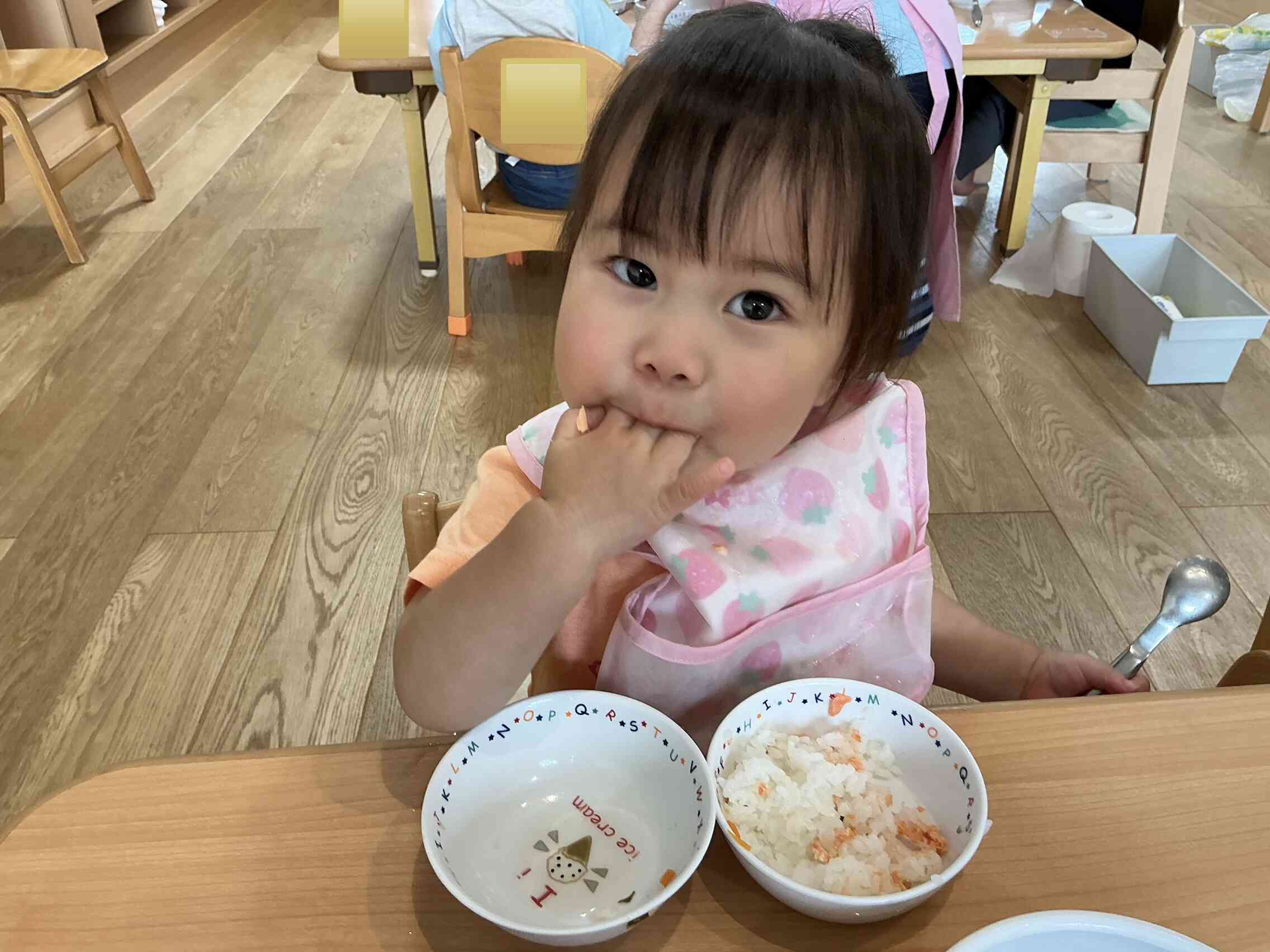 自分で食べるって楽しいな！