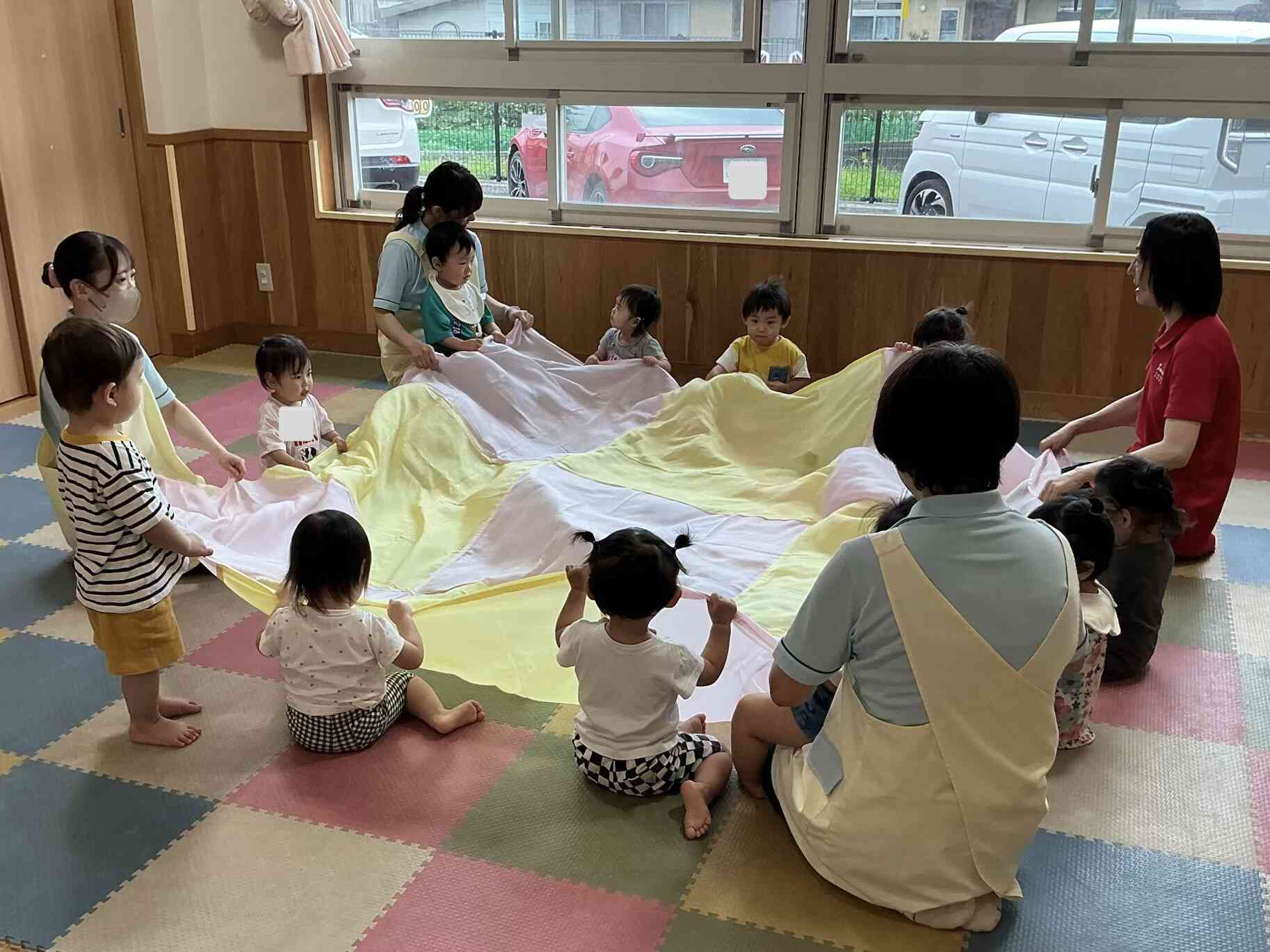 ♪音楽って楽しいな♪　あひる1組（1歳児）