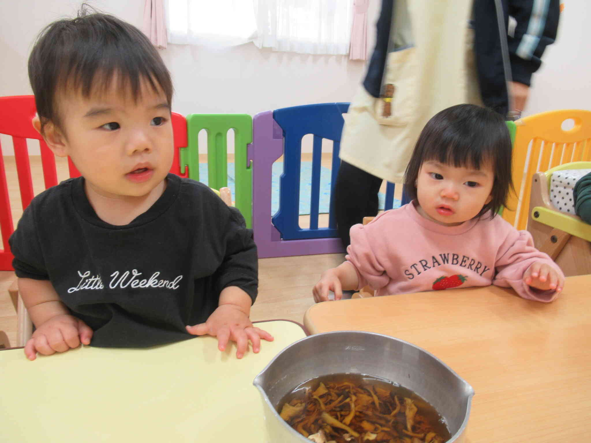 ひよこ組さん（０歳児）もおだし体験！