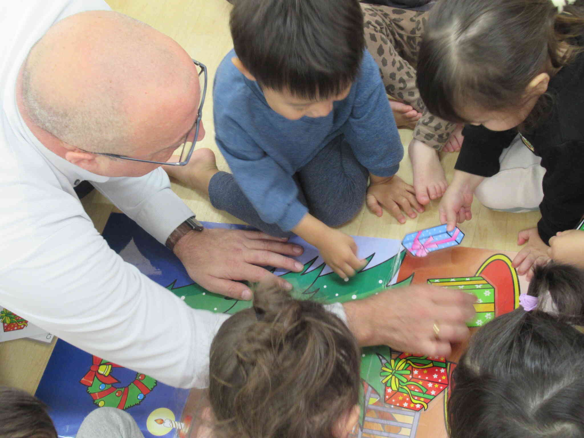 ツリーを飾ろう♪