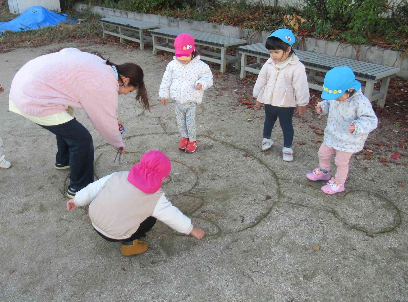 今日は雪だるまじゃなくて・・・