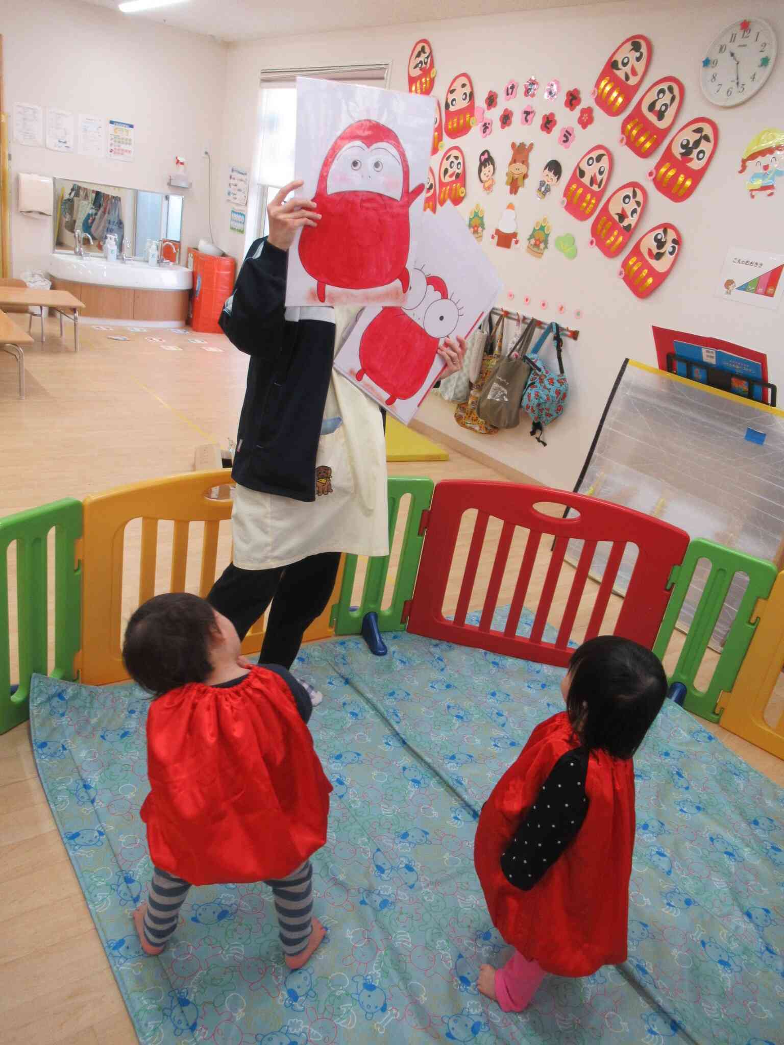 だるまさんが、、どてっ！