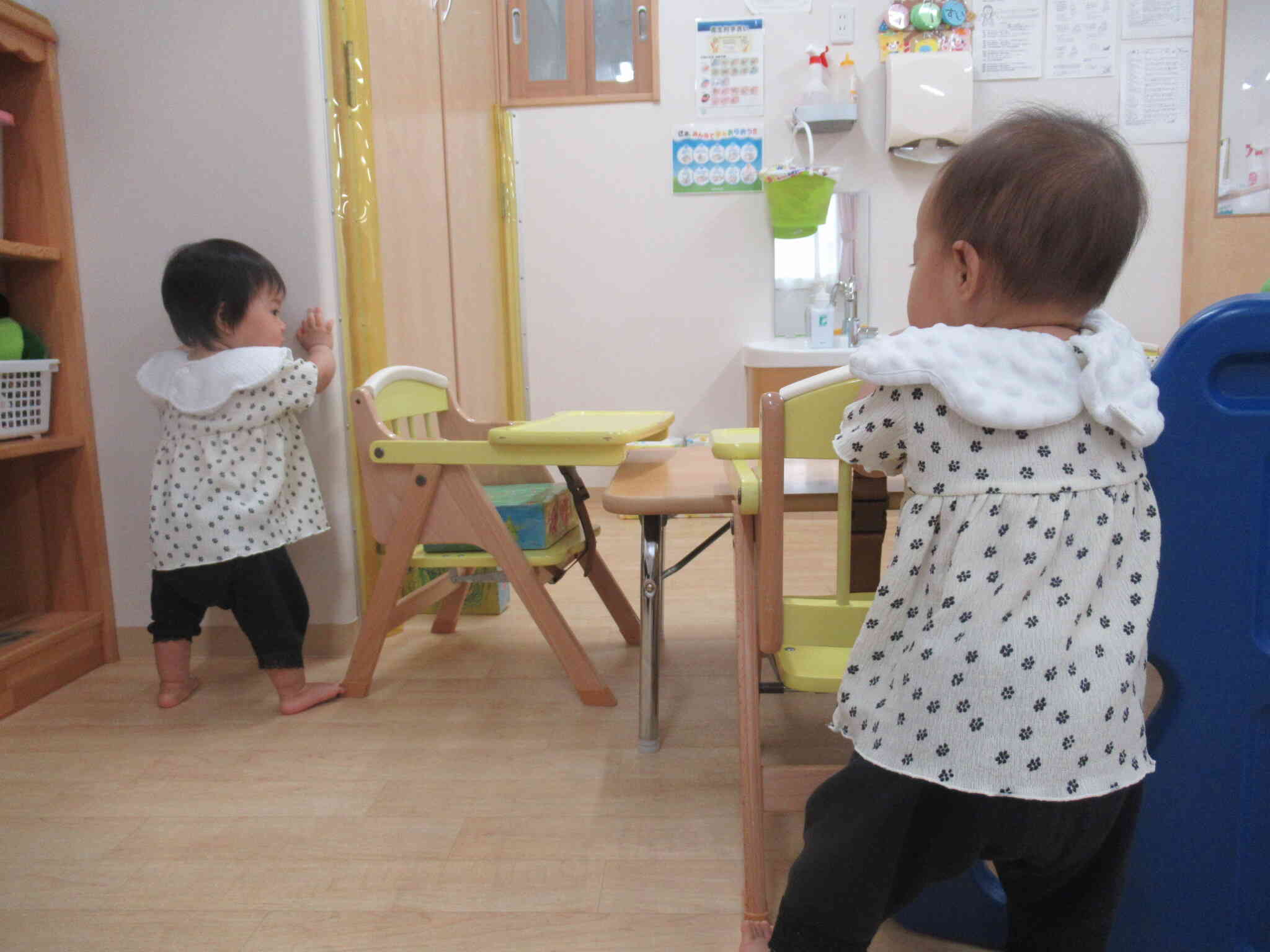 ０歳児ちゃん♪初めての水遊び