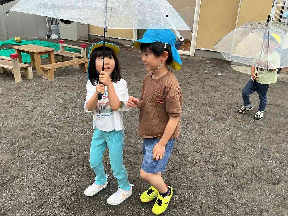 お友だちに当たらないように…