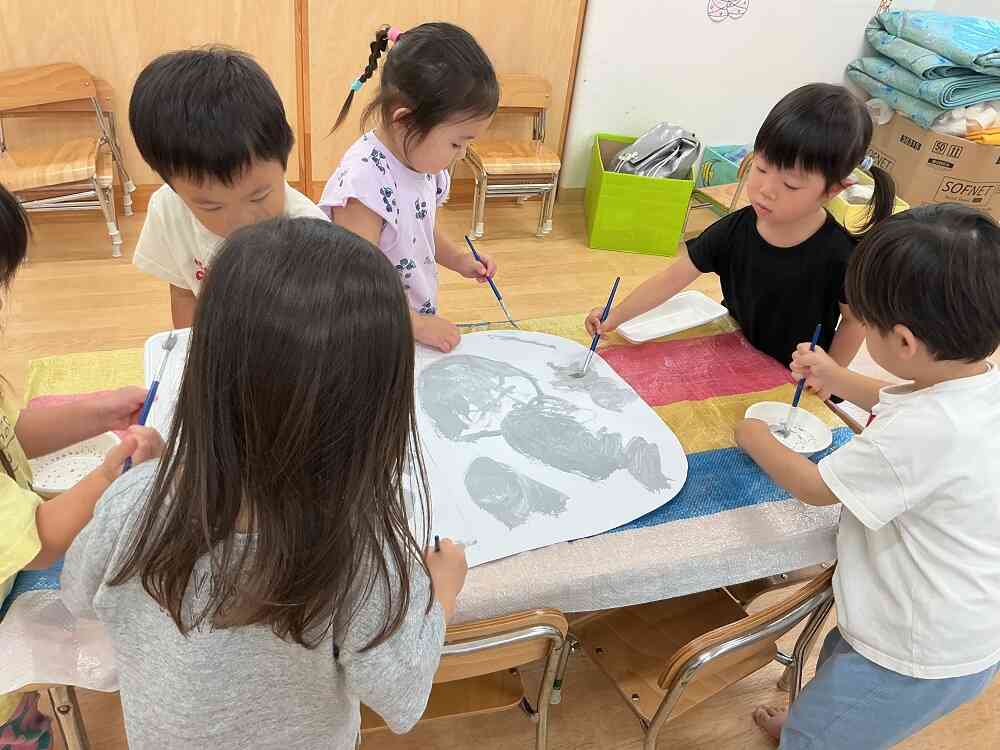 みんなで看板作り♪