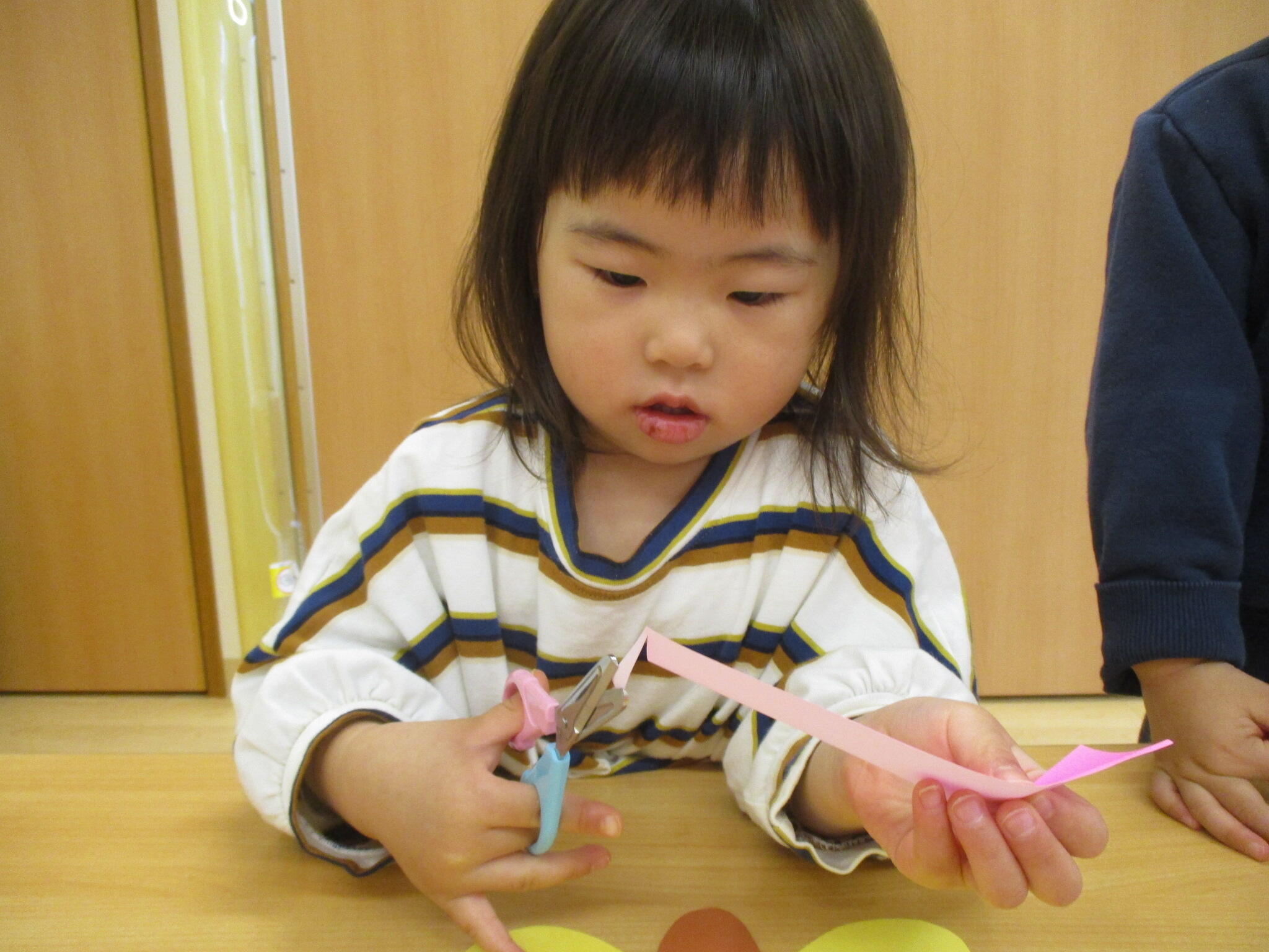 はさみでチョッキン！