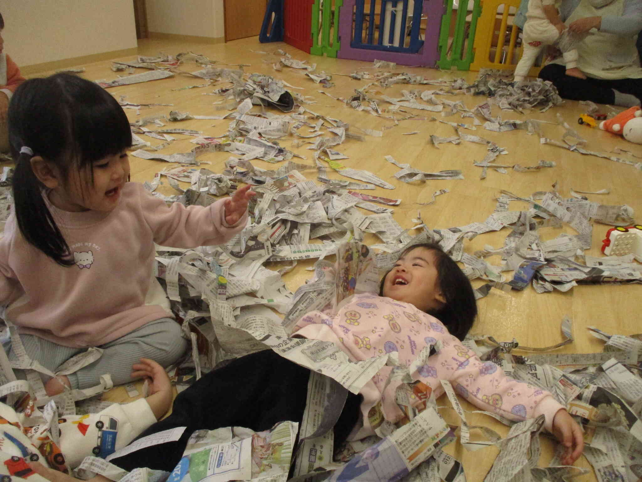 お友だちとかけ合いっこも楽しいね♪