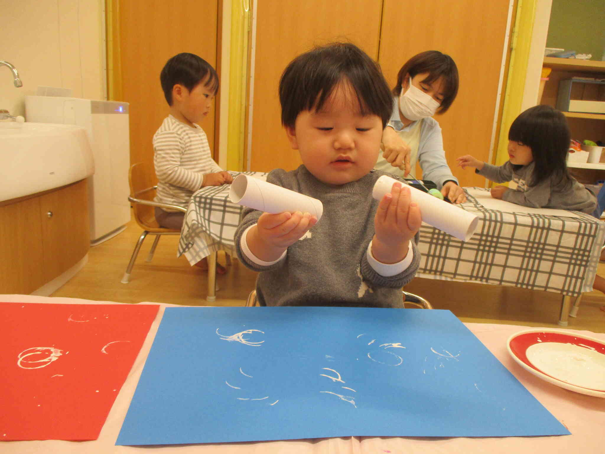 こいのぼり製作（1歳児　あひる組)