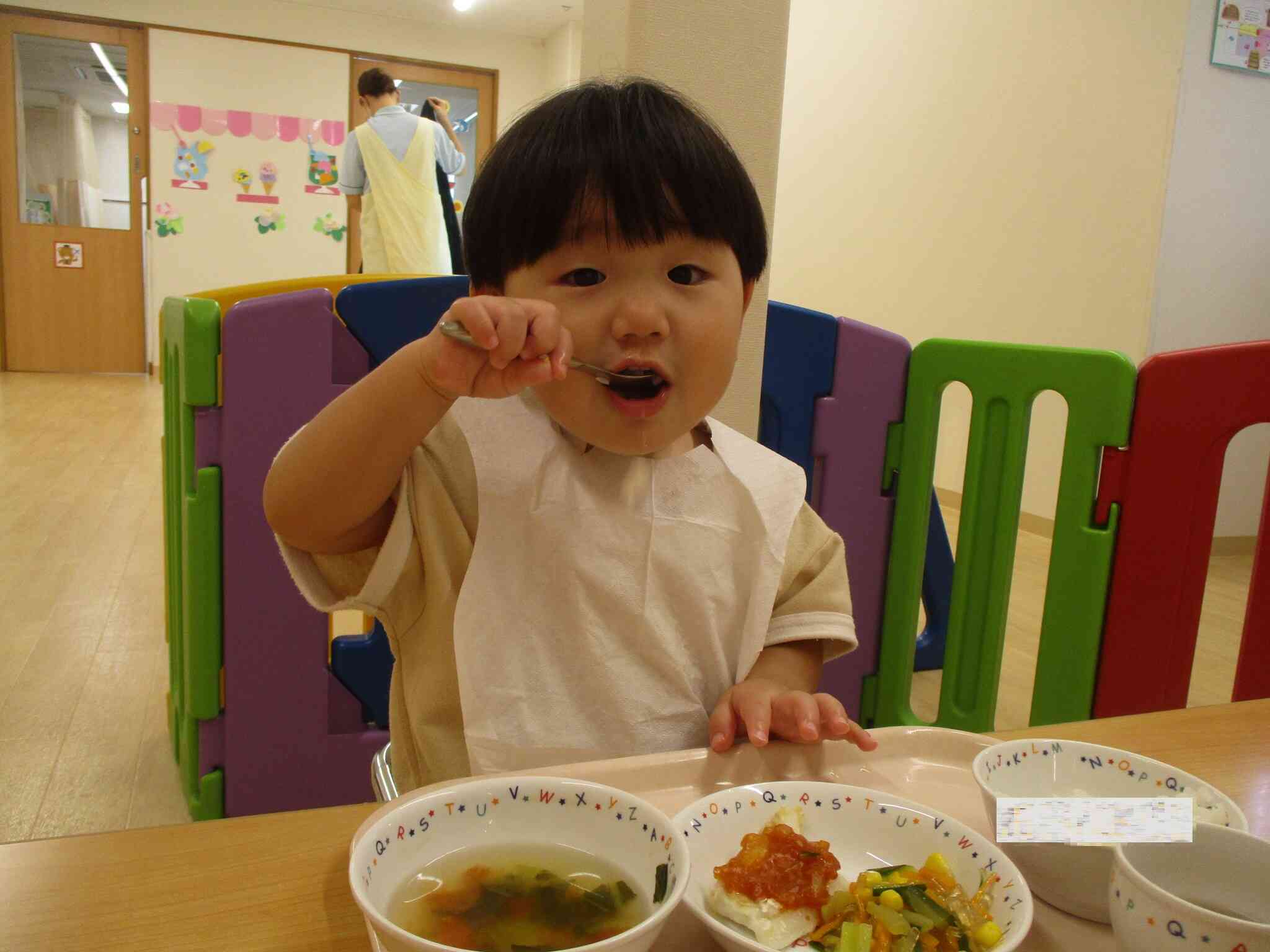 給食美味しい！！