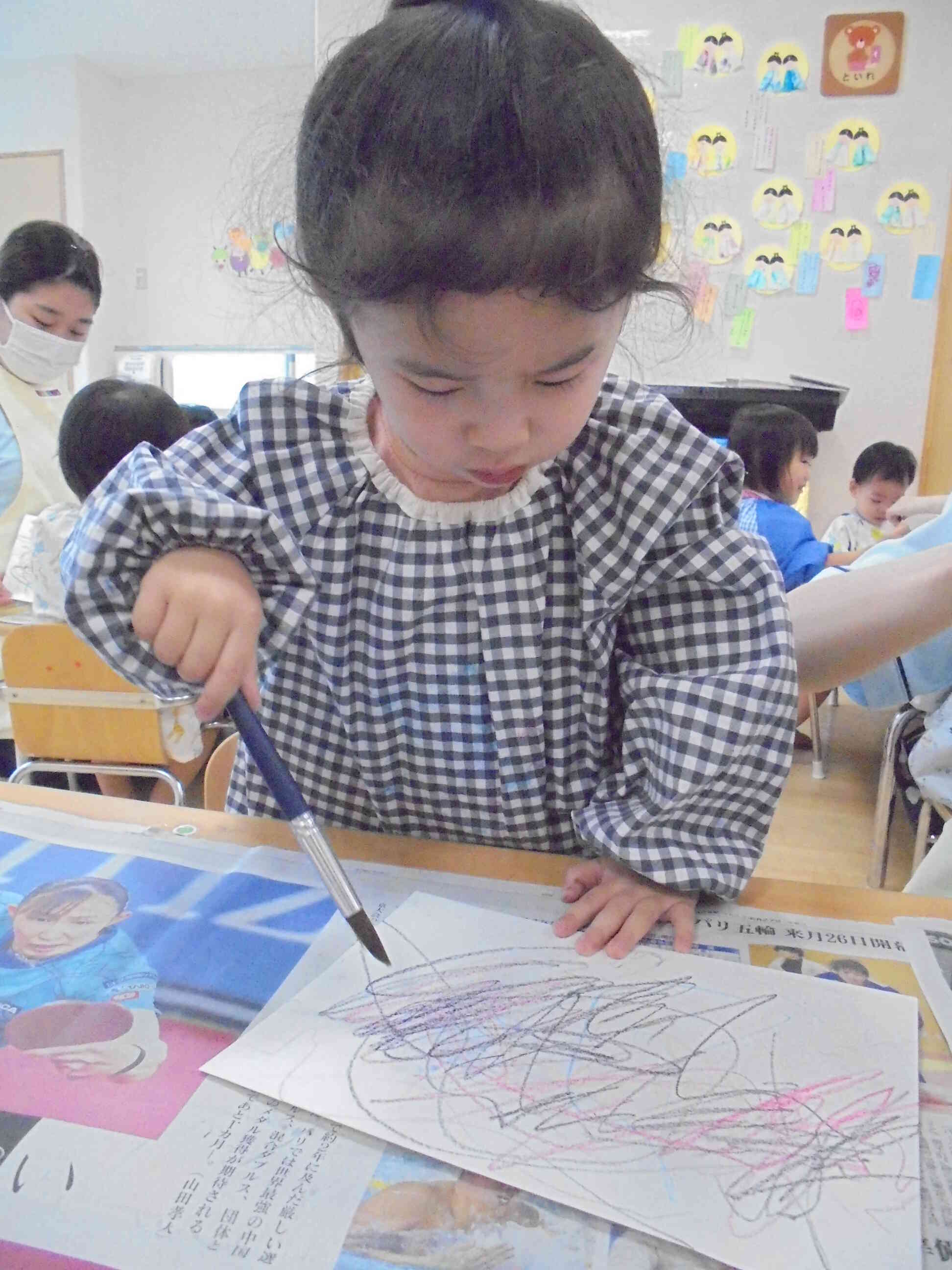 画伯の表情です