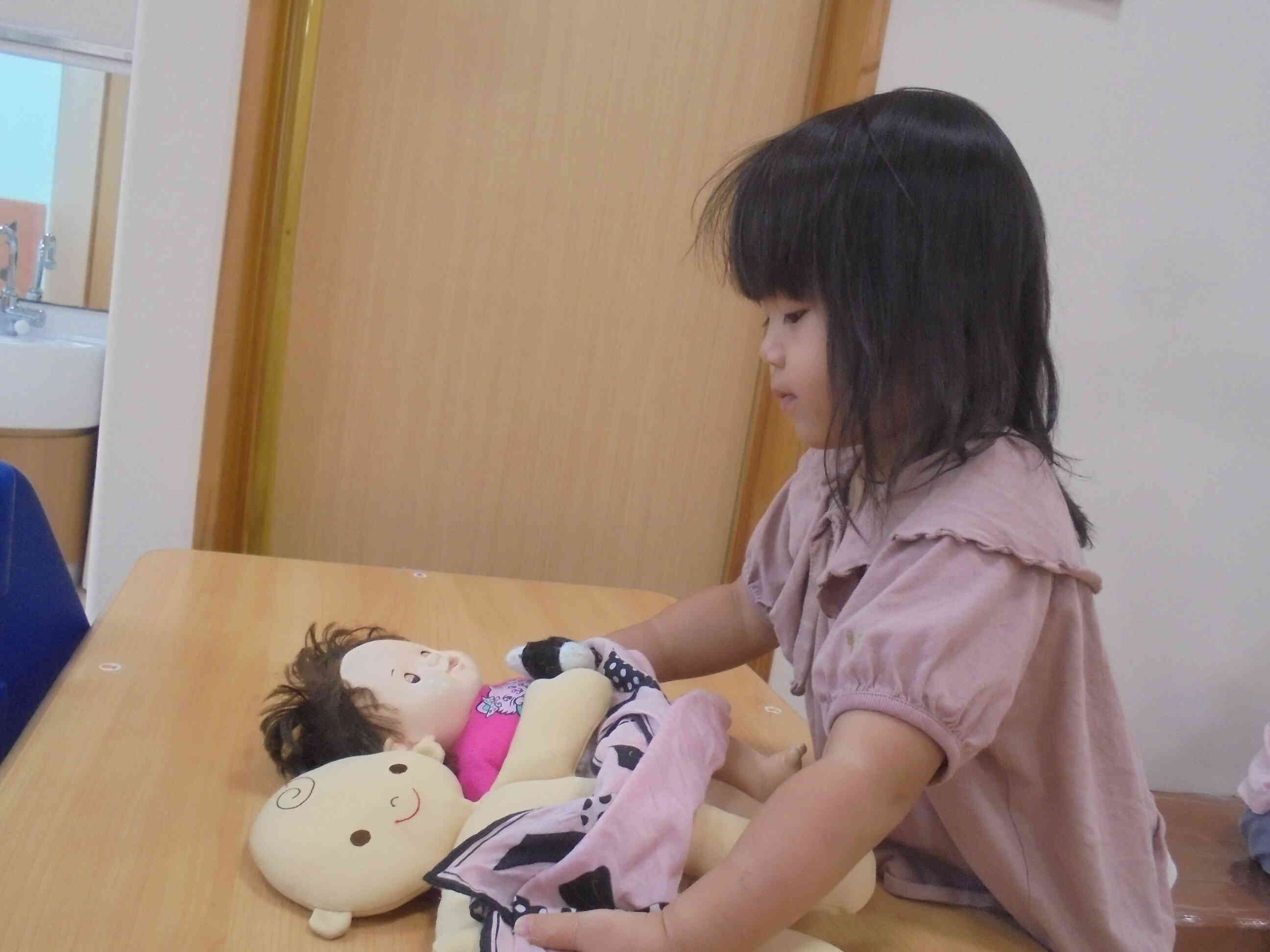 おんぶひもかな？