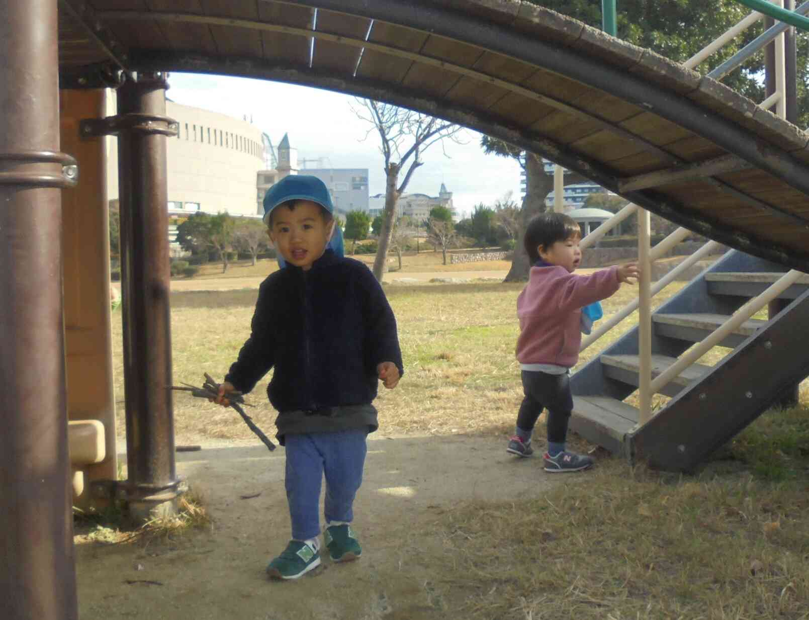 トンネルからこんにちは