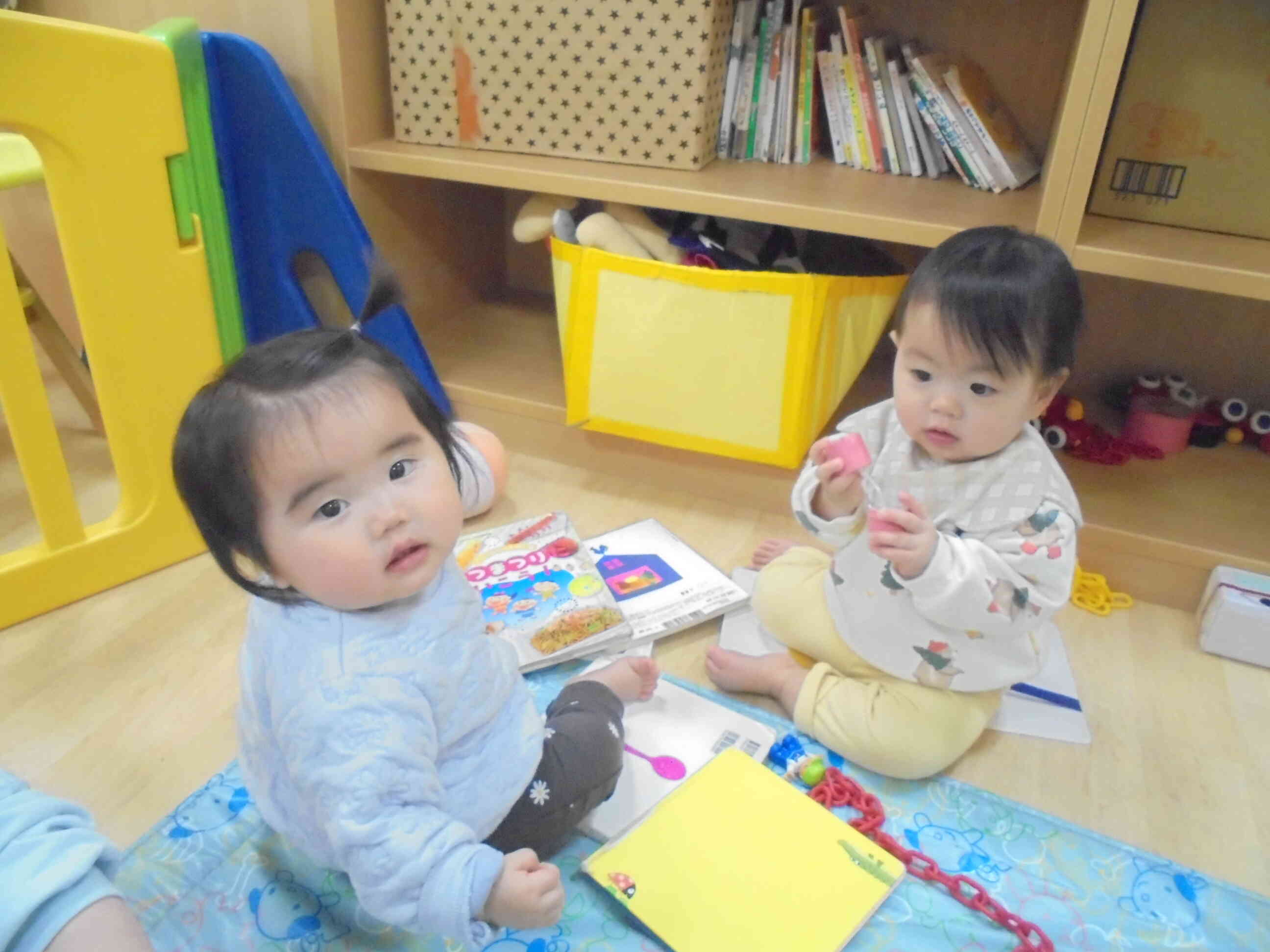 お座りが上手になりました