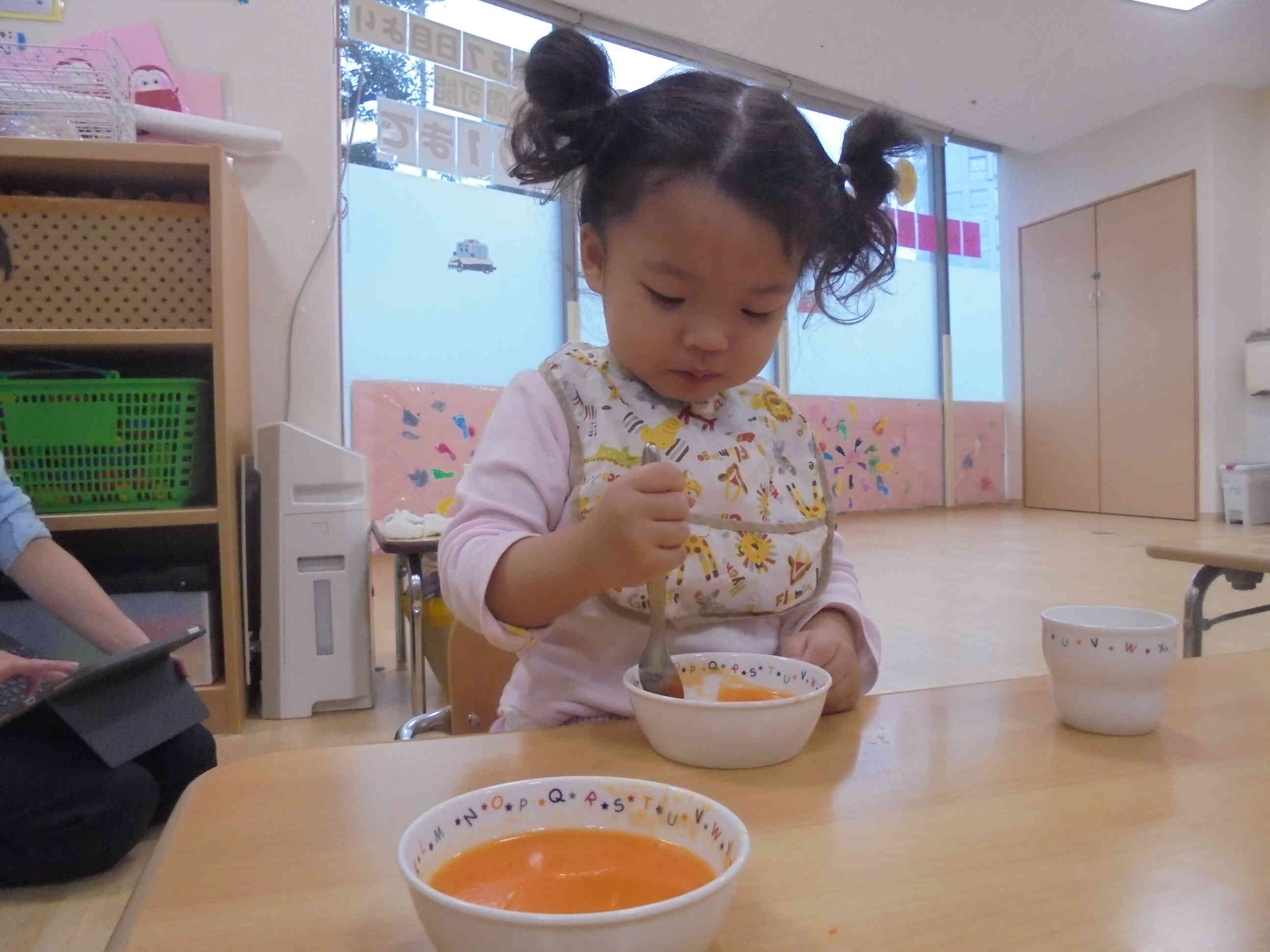 今日のおやつは「にんじんゼリー」