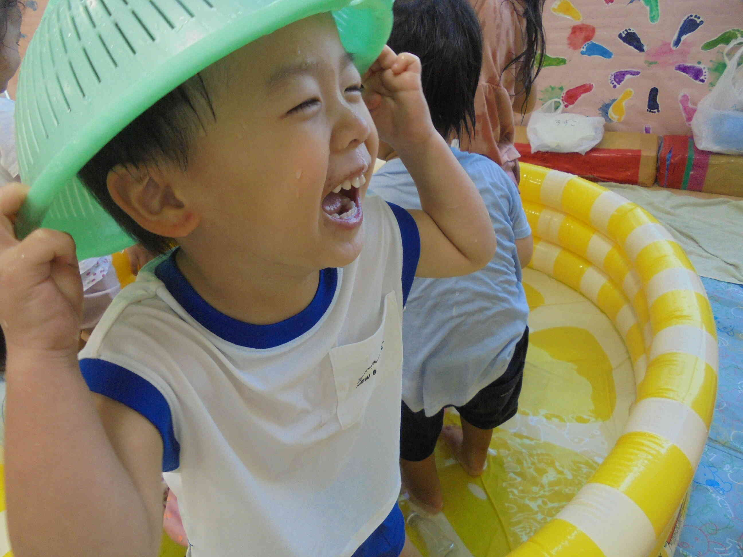 水遊び、だいすき♪