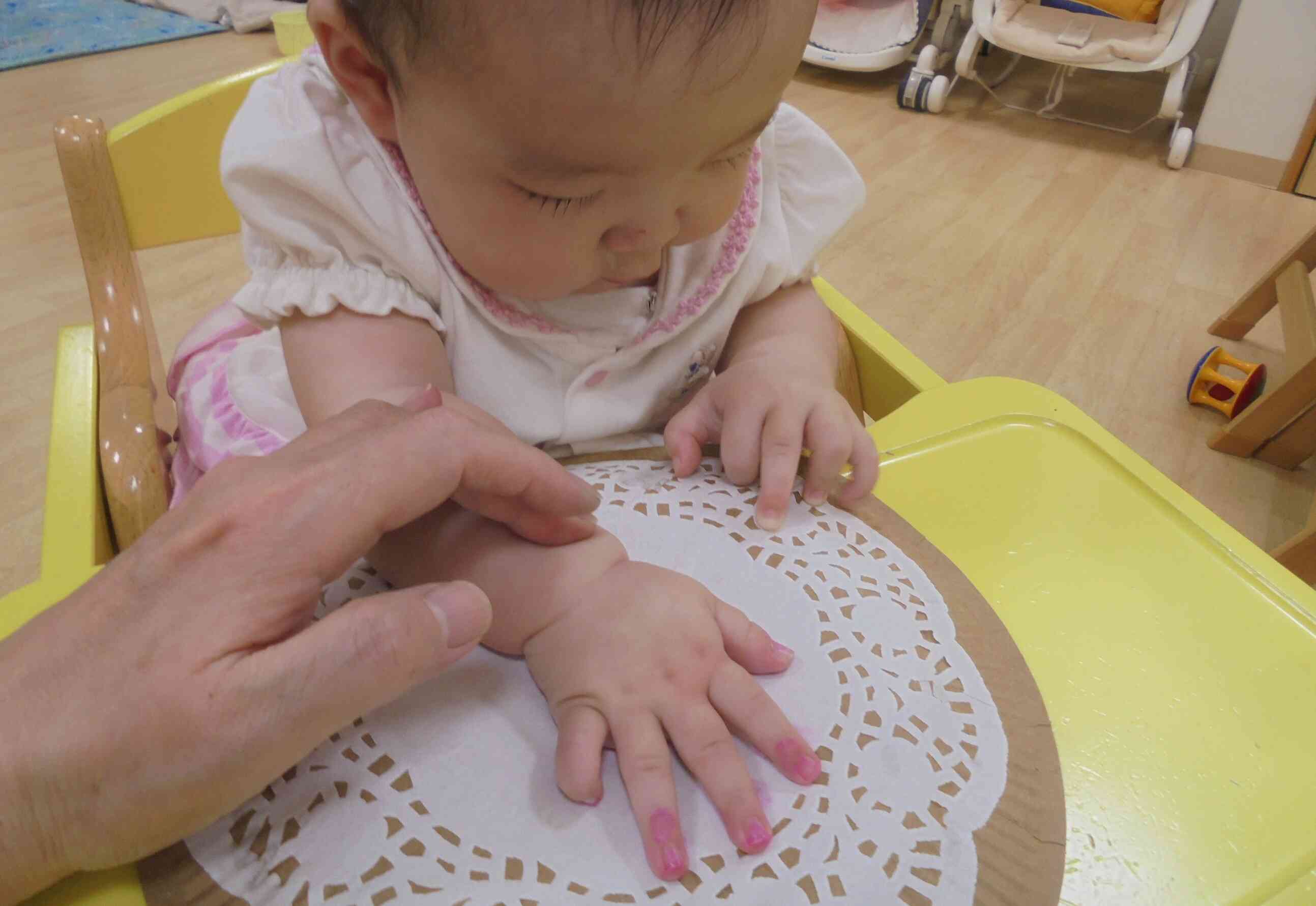 小さな可愛い手